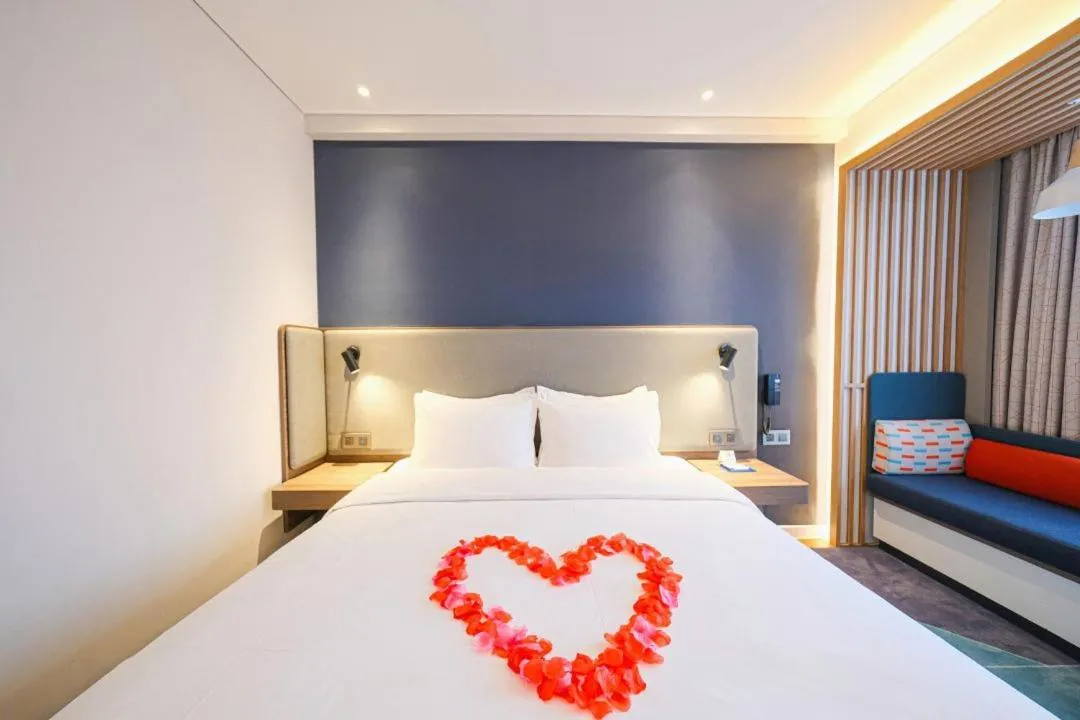 Bed in Holiday Inn Express Quanzhou City Center by IHG