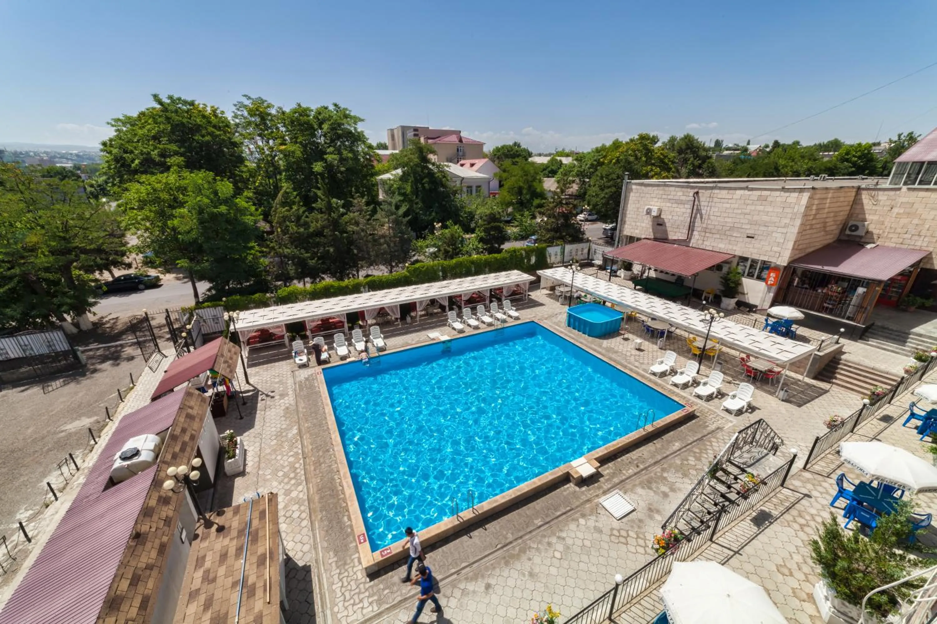 Swimming pool in Hotel Osh-Nuru