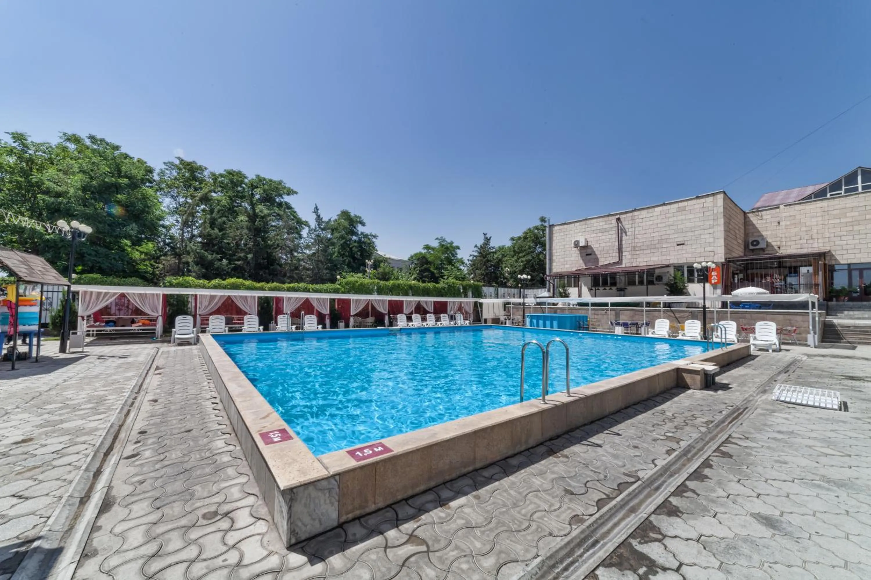 Property building in Hotel Osh-Nuru