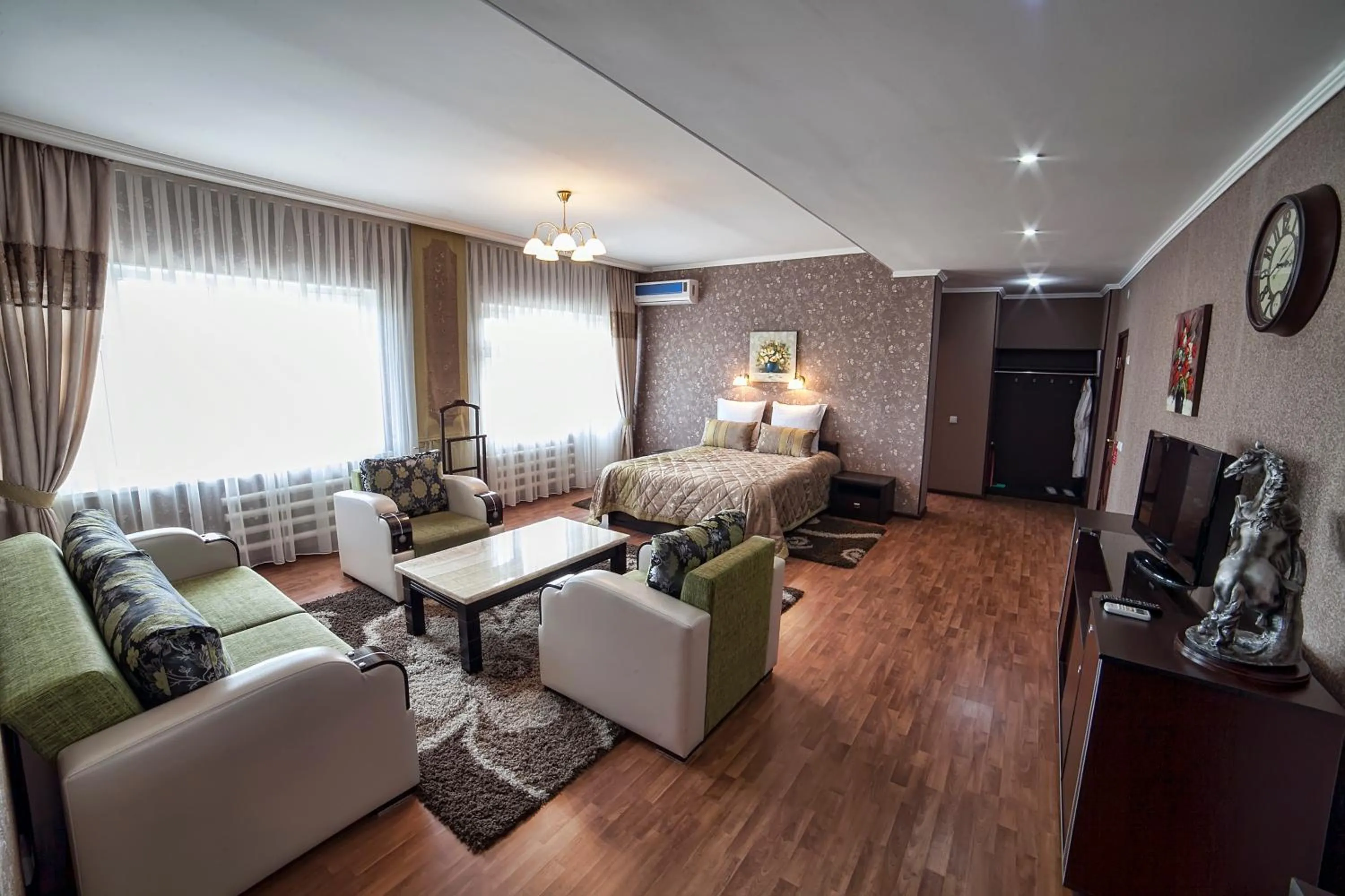 Bed in Hotel Osh-Nuru