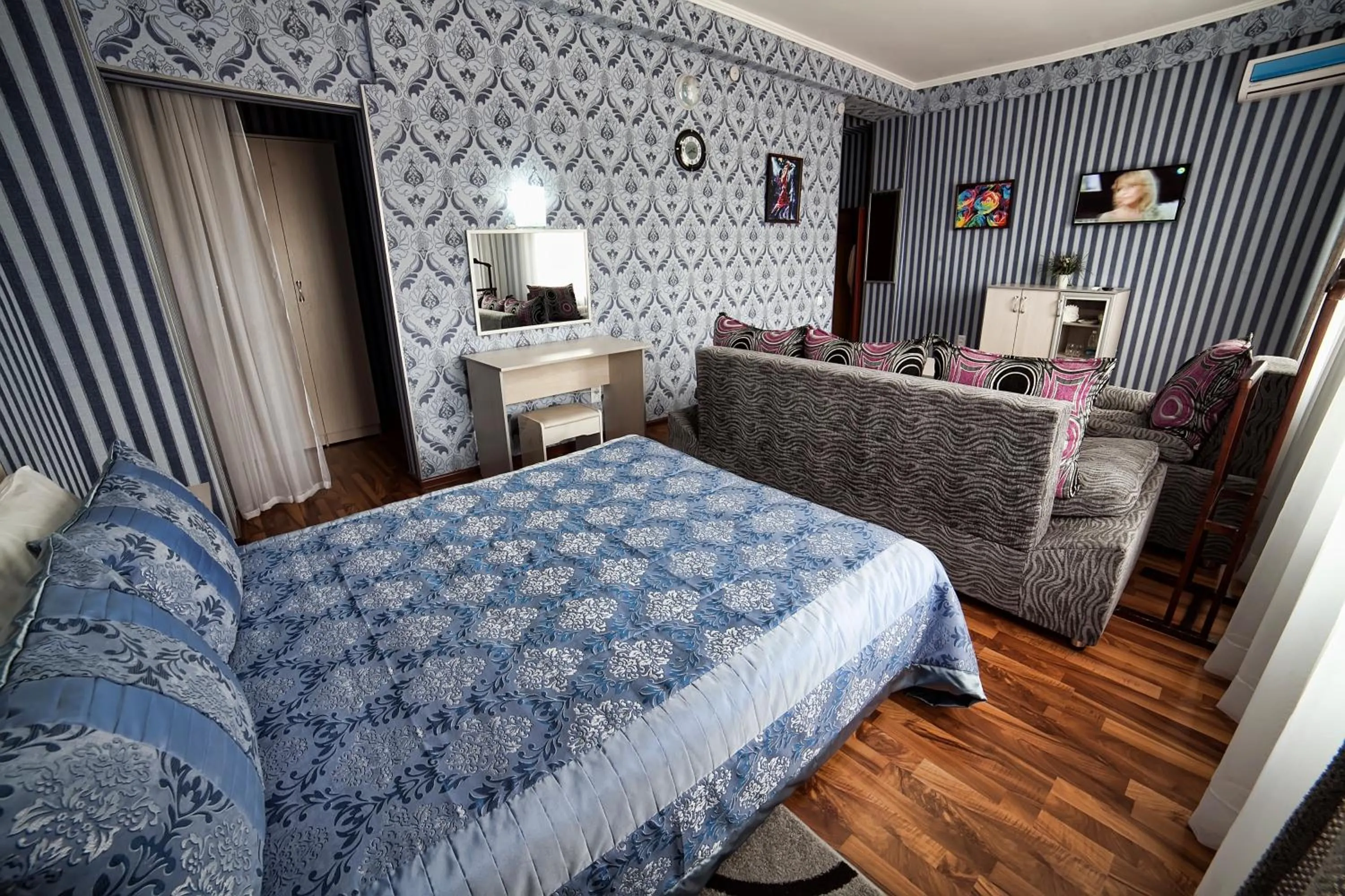 Bed in Hotel Osh-Nuru