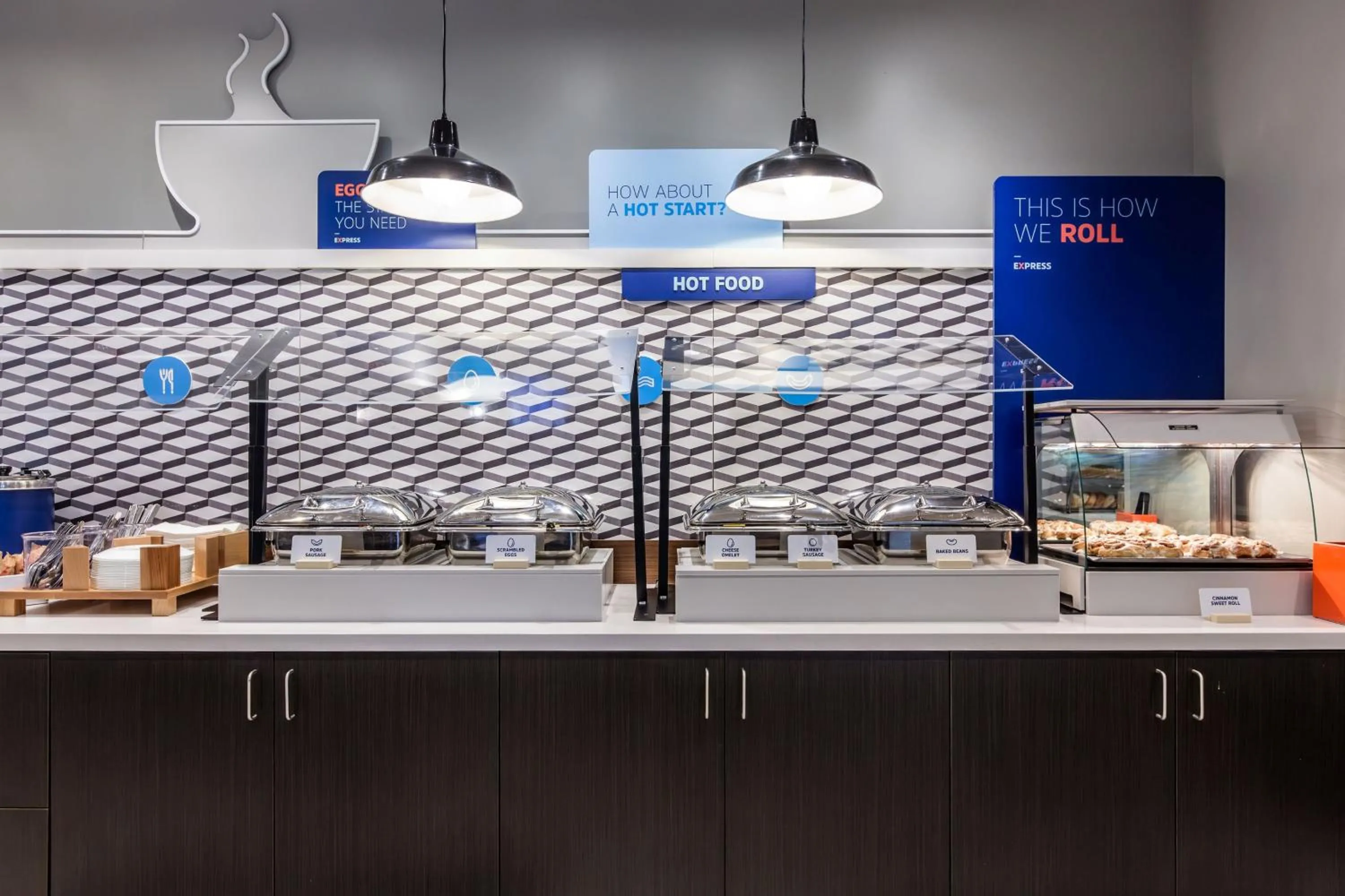 Breakfast in Holiday Inn Express & Suites - Welland