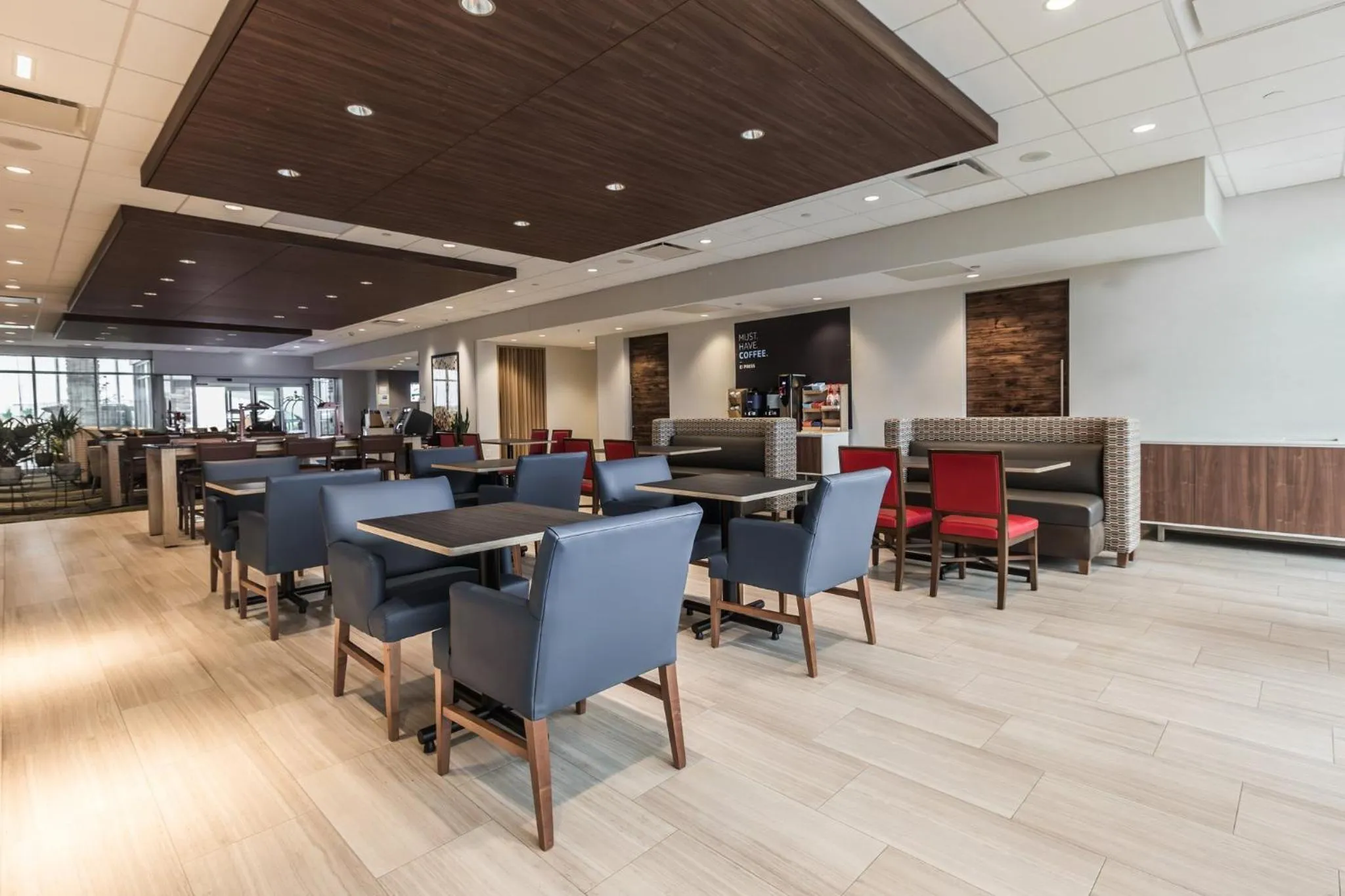 Breakfast in Holiday Inn Express & Suites - Welland