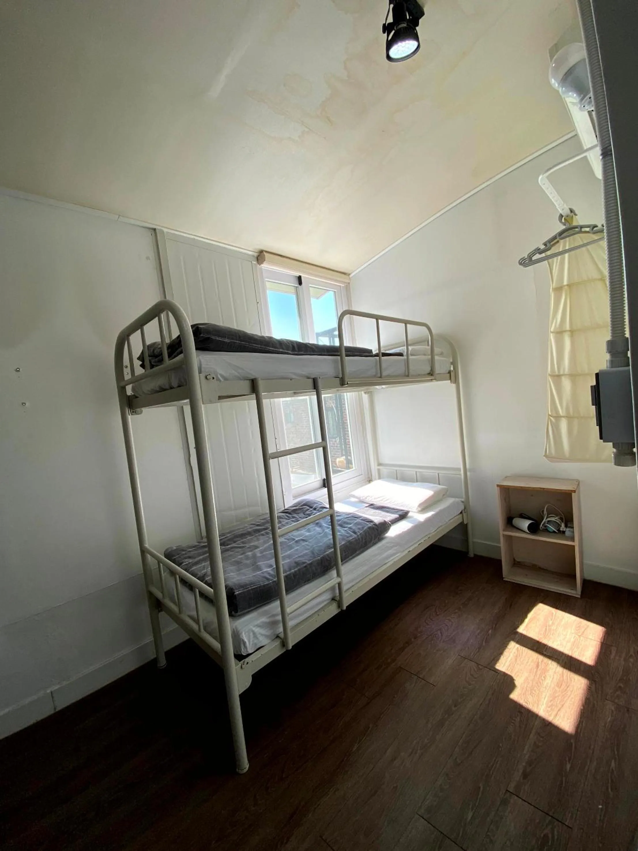 Photo of the whole room in Itaewon Yellow Guesthouse