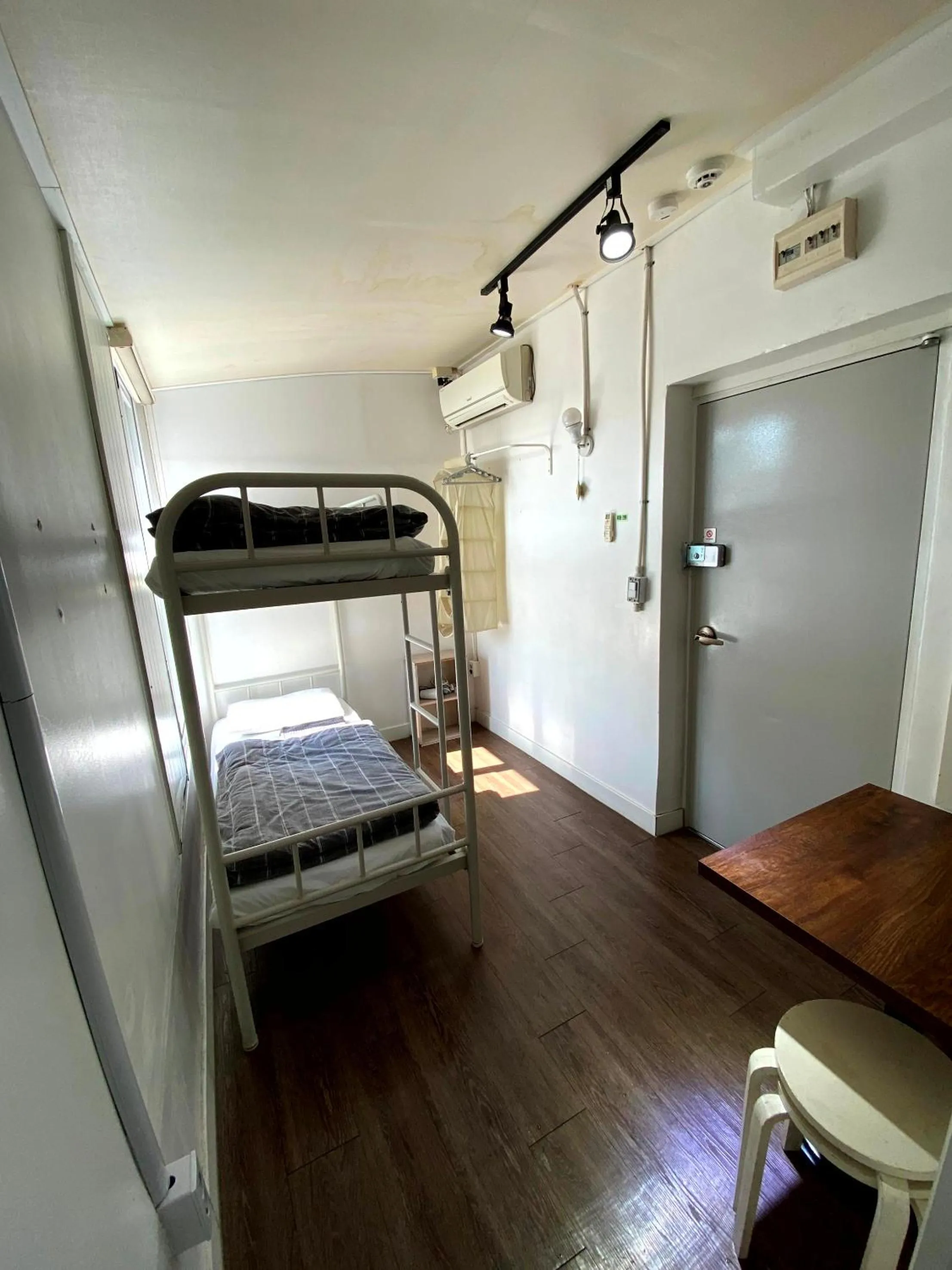 Bed in Itaewon Yellow Guesthouse