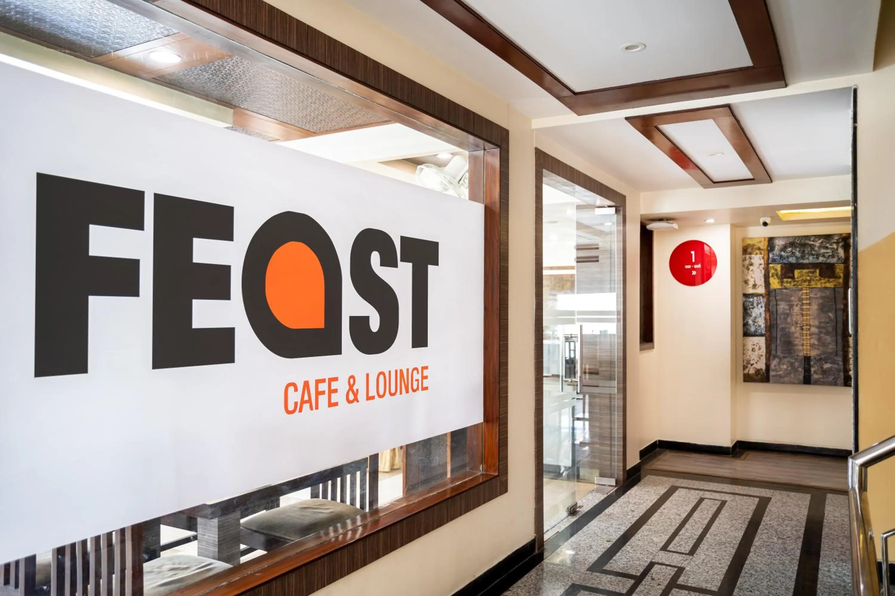 Dining area in Spree Hotel Jaipur