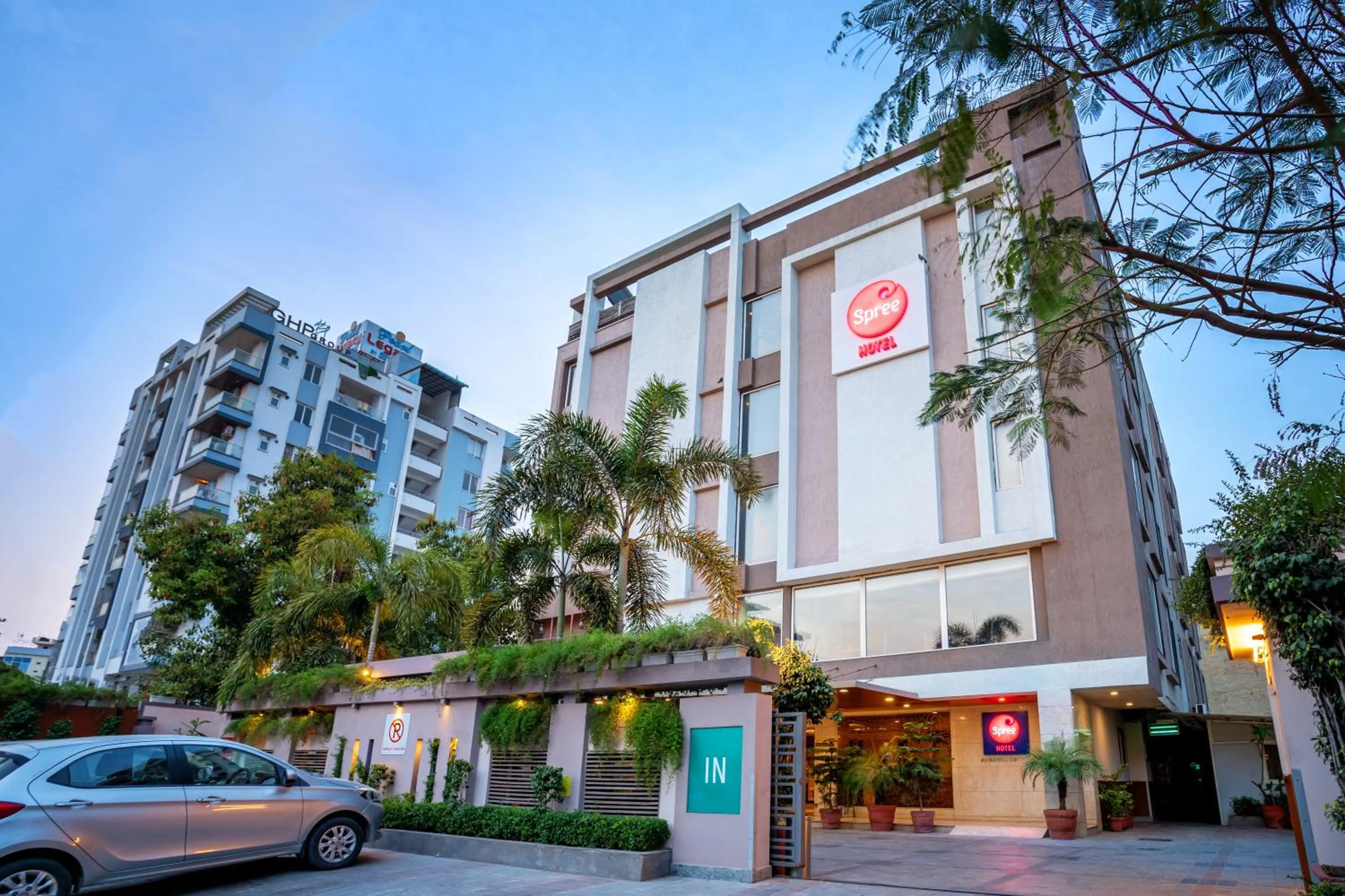 Property building in Spree Hotel Jaipur