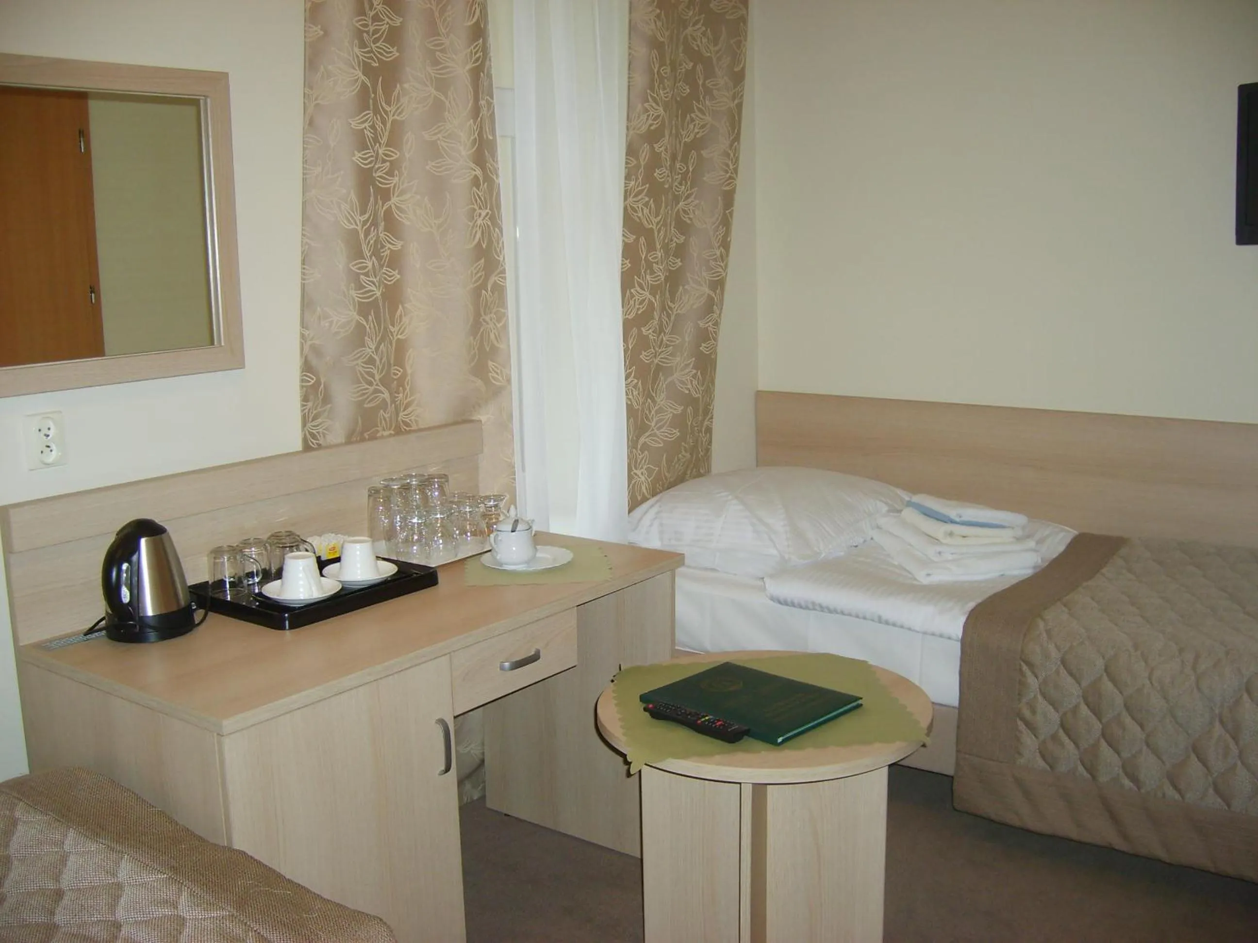 Photo of the whole room in Uzdrowisko Cieplice - Dom Zdrojowy