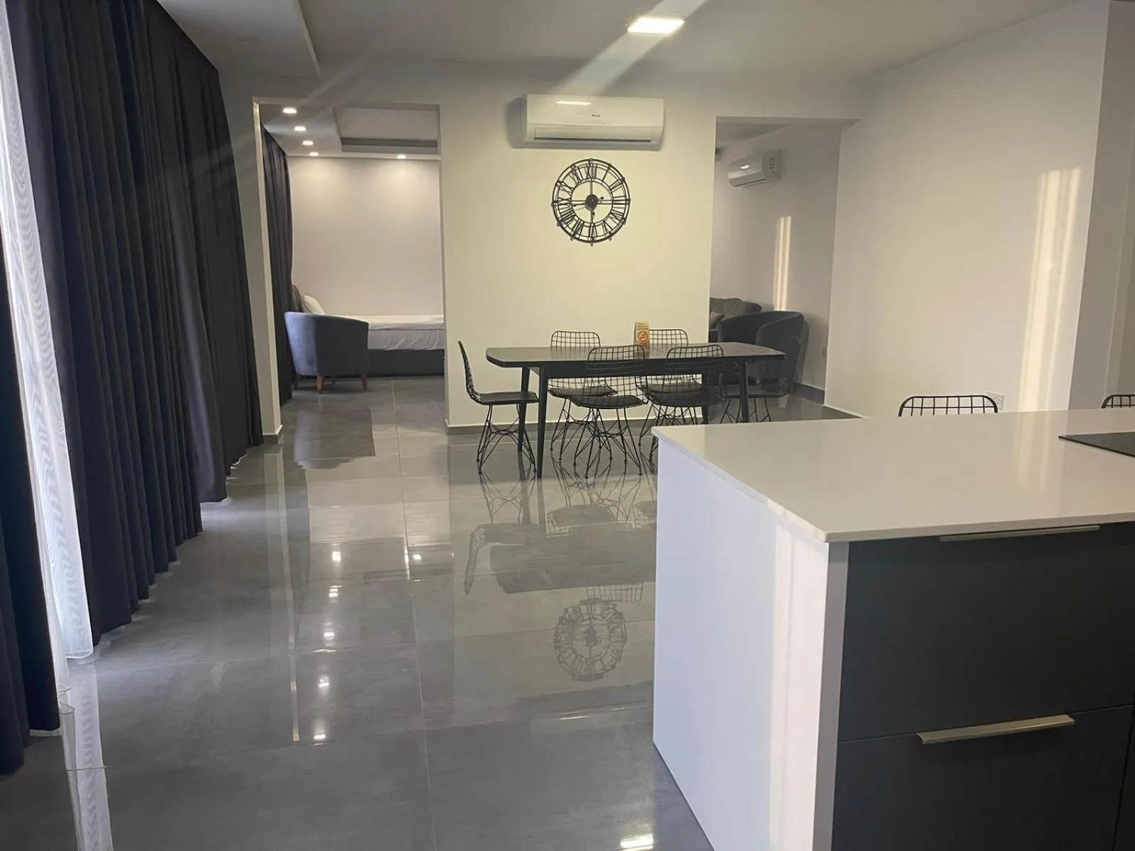 Living room in Courtyard Long Beach Holiday Resort