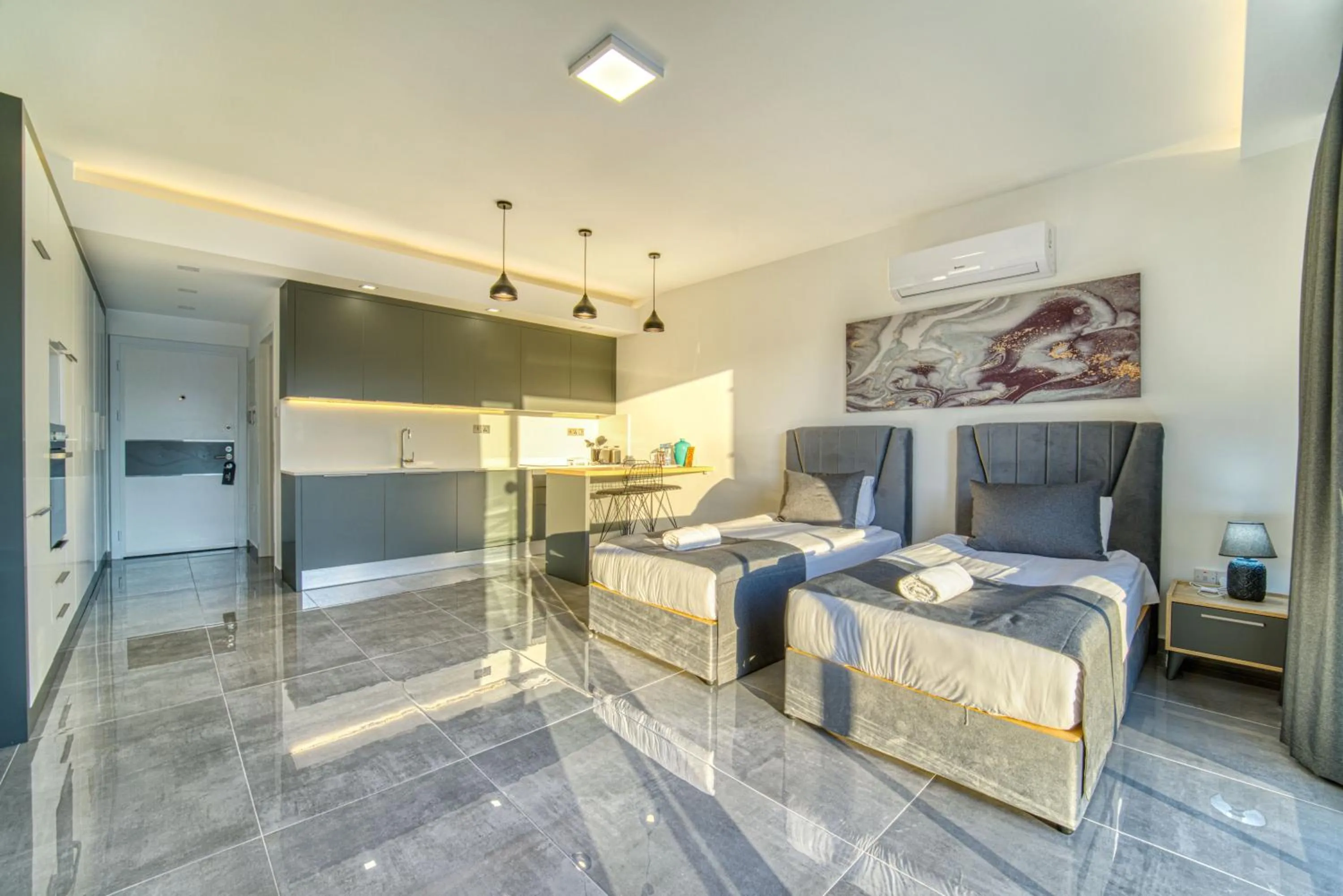 Bedroom in Courtyard Long Beach Holiday Resort