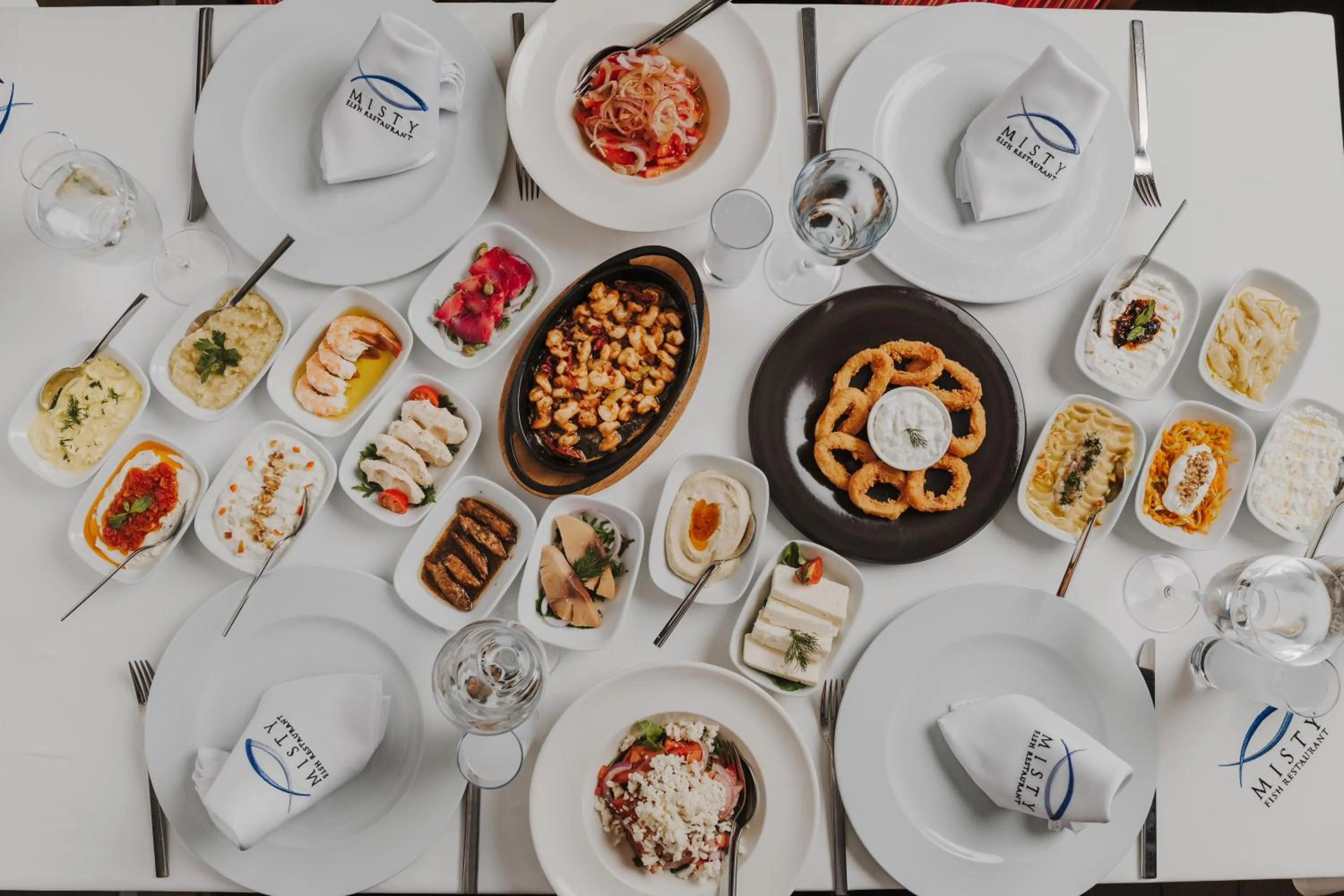 Restaurant/places to eat in The Arkin Colony Hotel