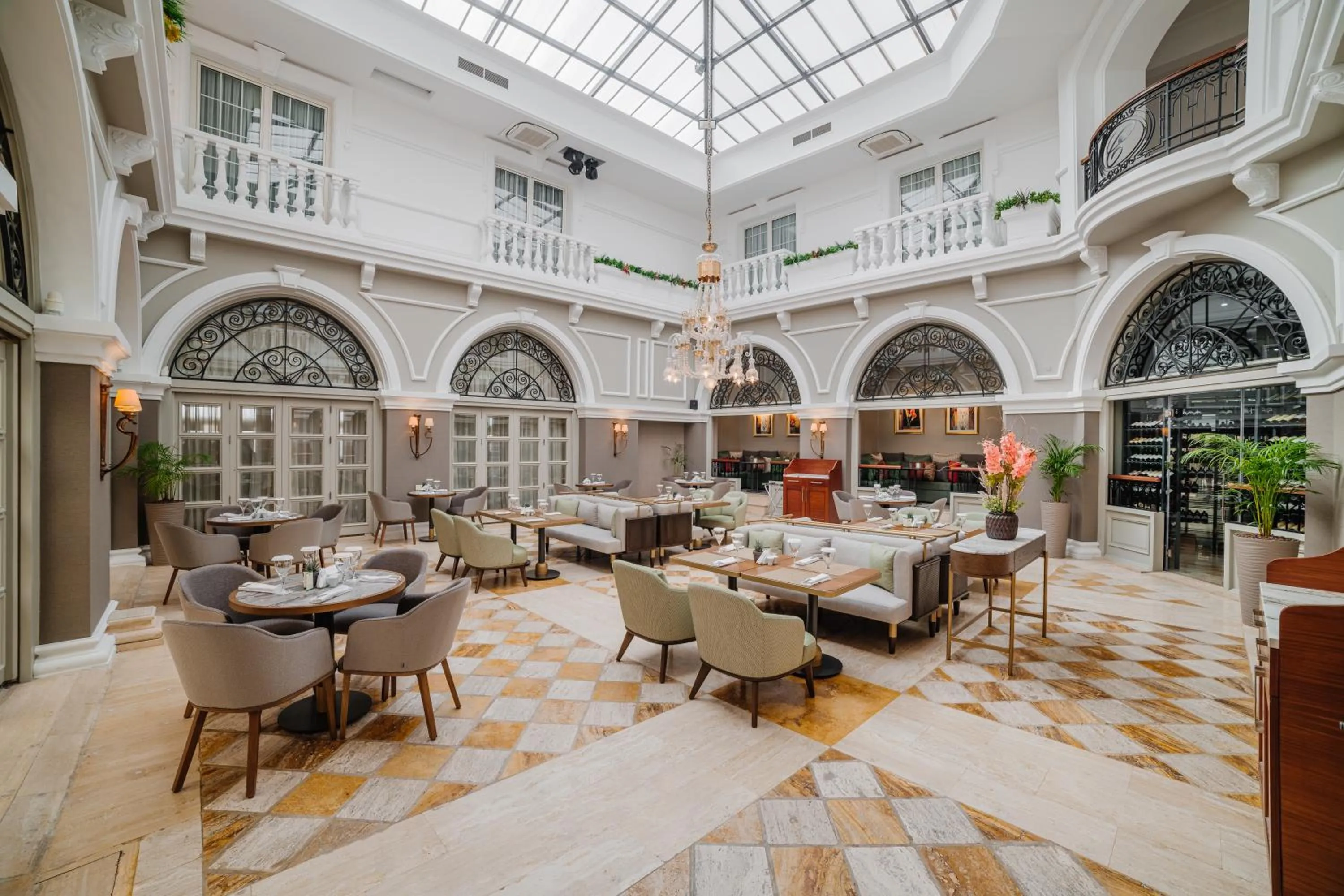 Inner courtyard view in The Arkin Colony Hotel