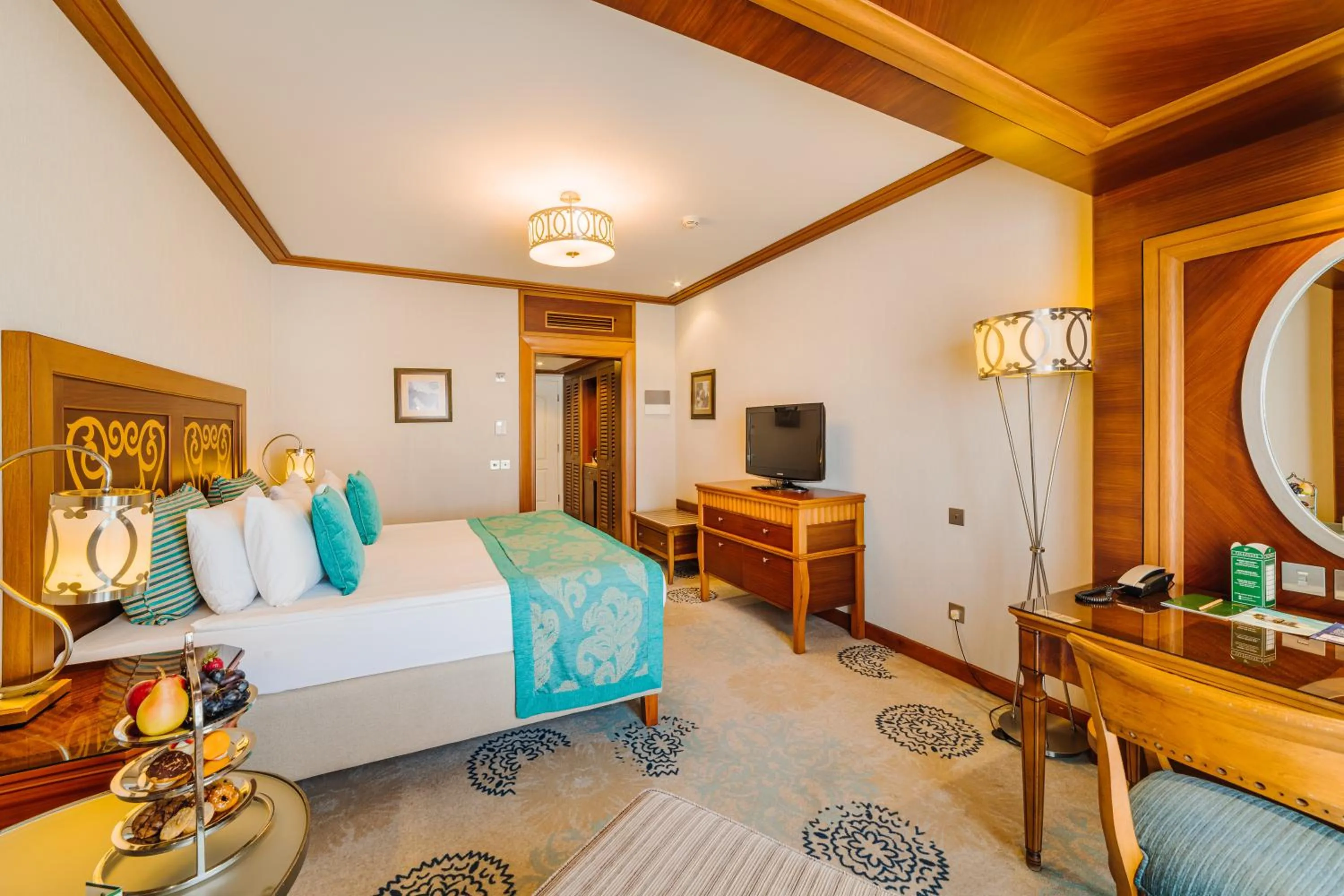 View (from property/room), Bed in The Arkin Colony Hotel