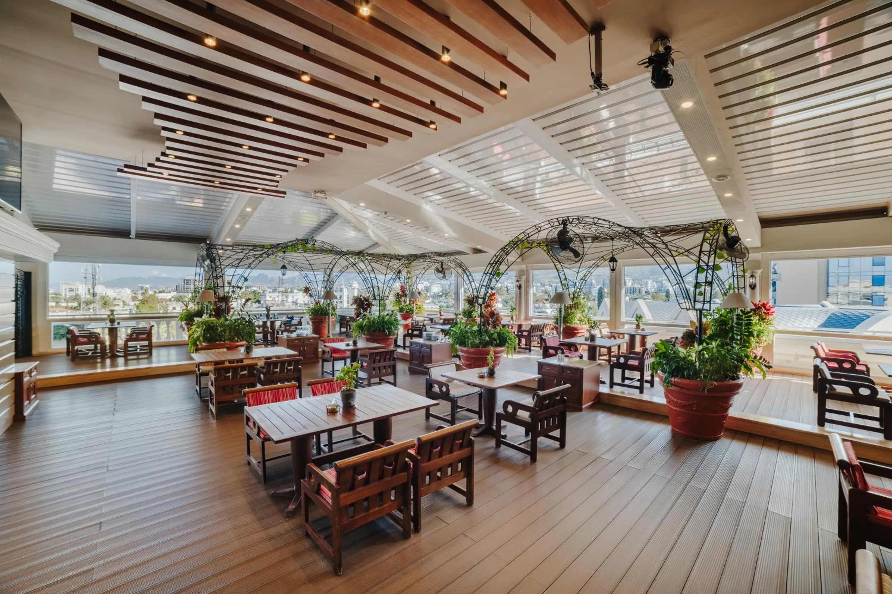 Restaurant/places to eat in The Arkin Colony Hotel