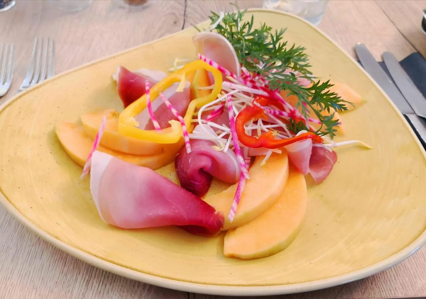 Food in Hotel des Postes