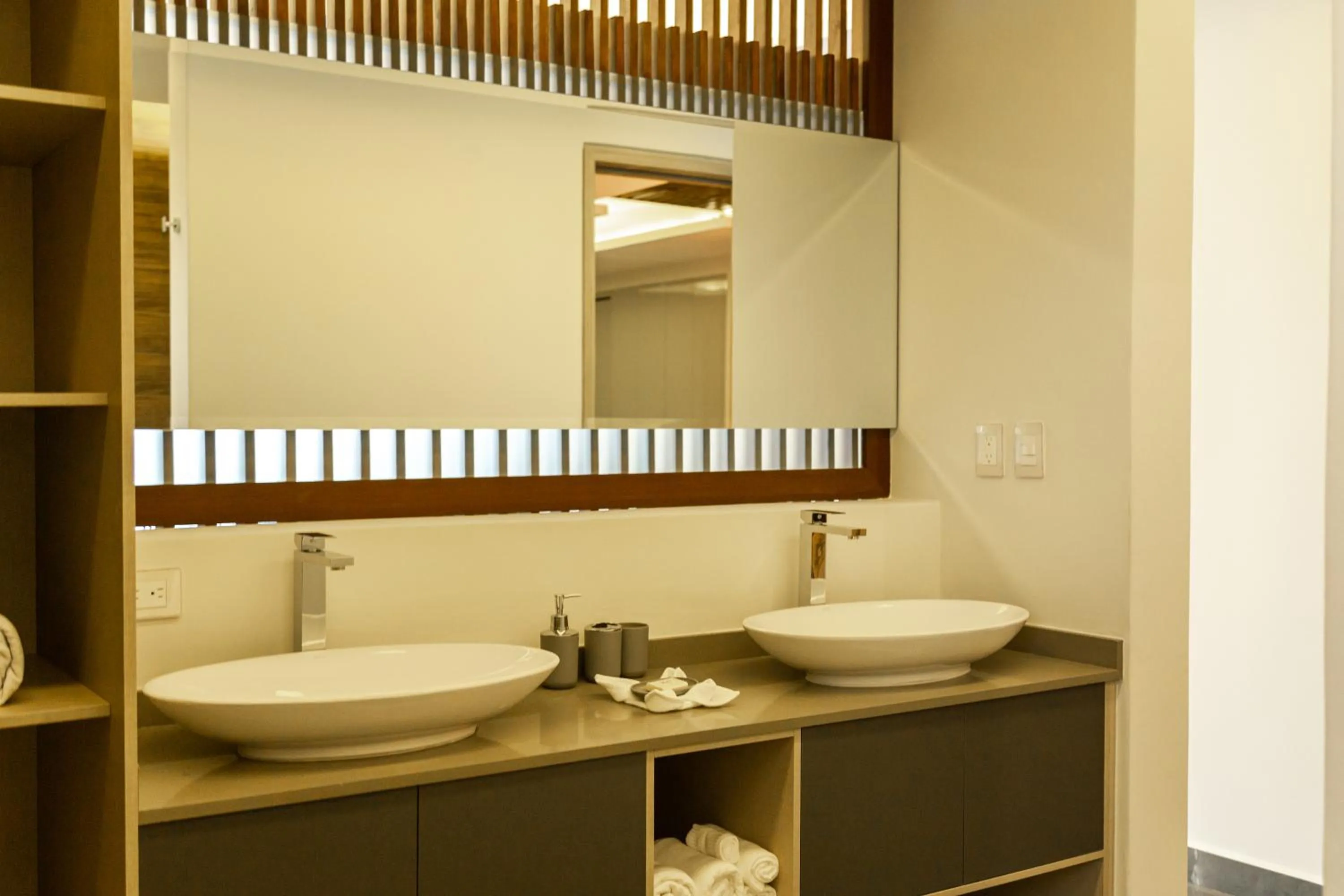 Bathroom in Fabulous & Exclusive Apartments With Sea View Pool BBQ Garden