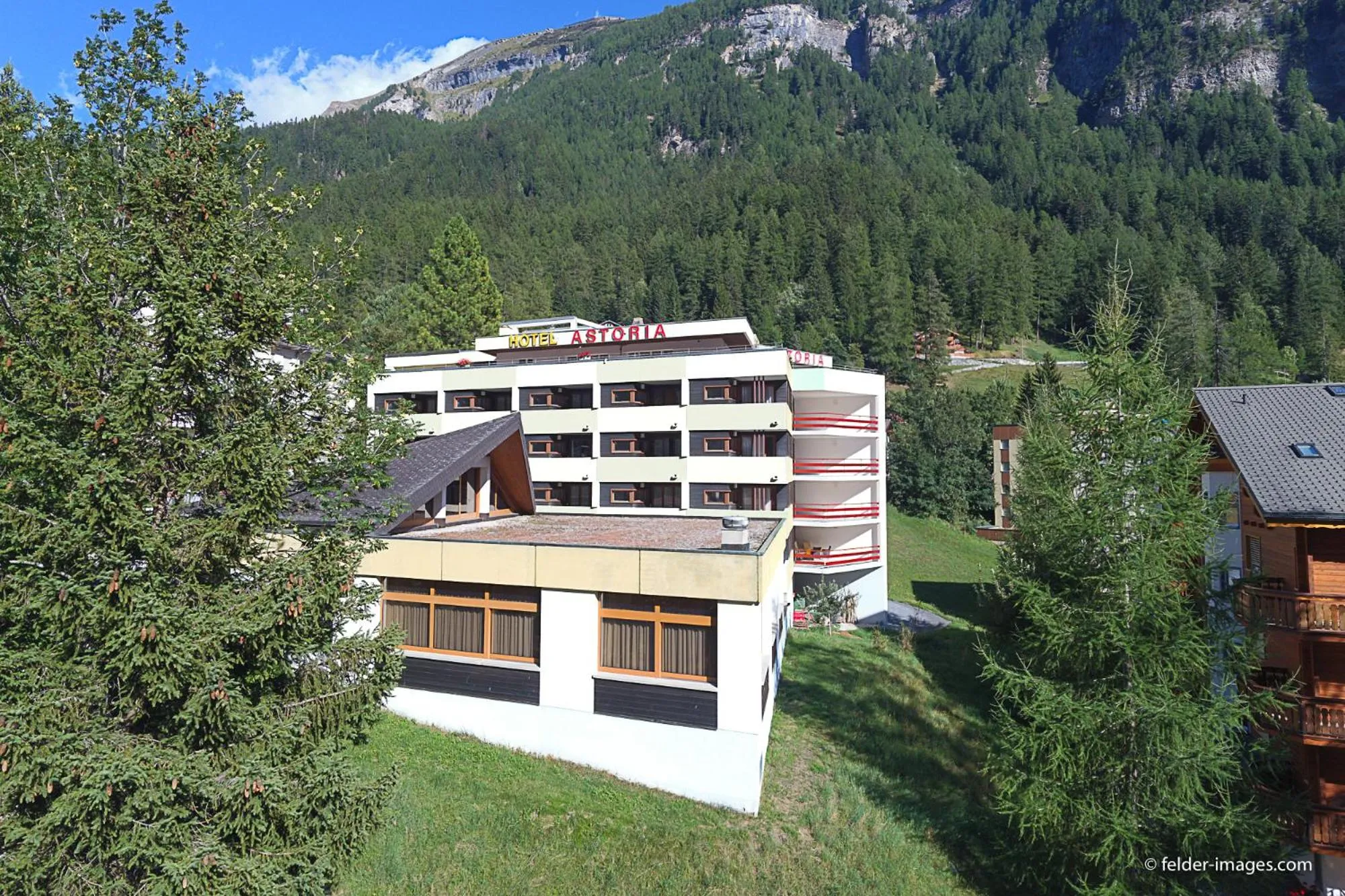 Property building in Hotel Astoria