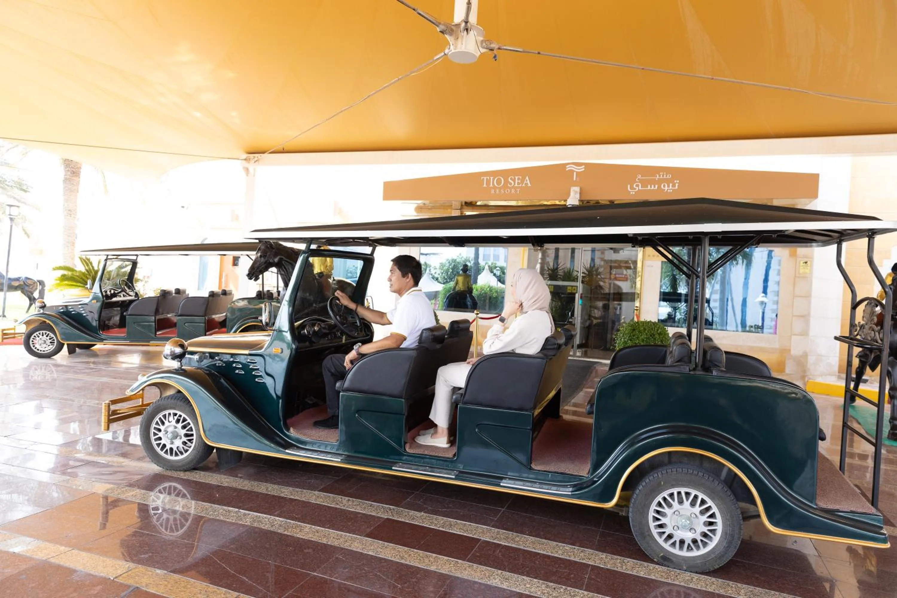 Facade/entrance in Tio Sea Resort