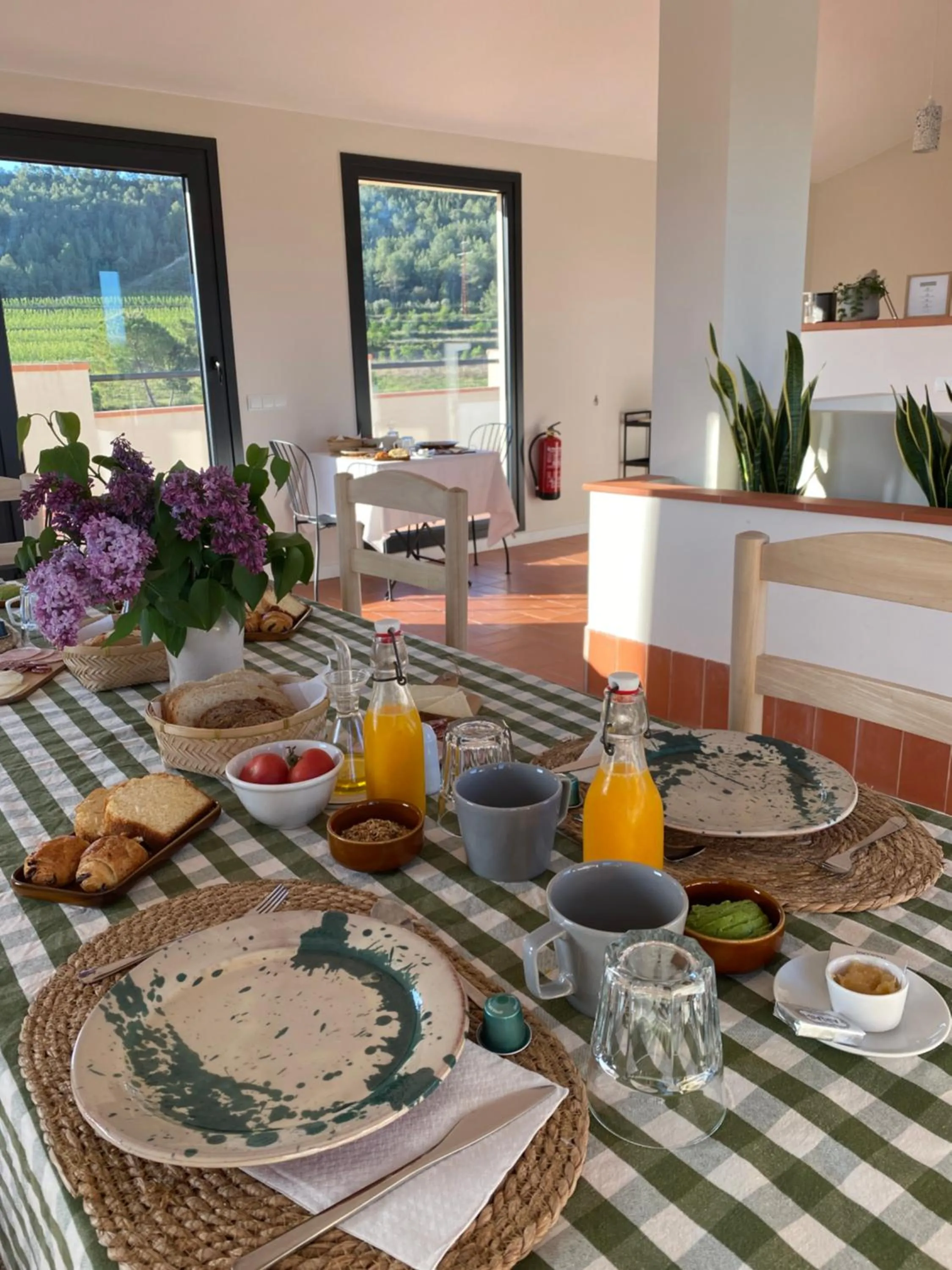 Breakfast in Hotel Rural Mas de l'Illa