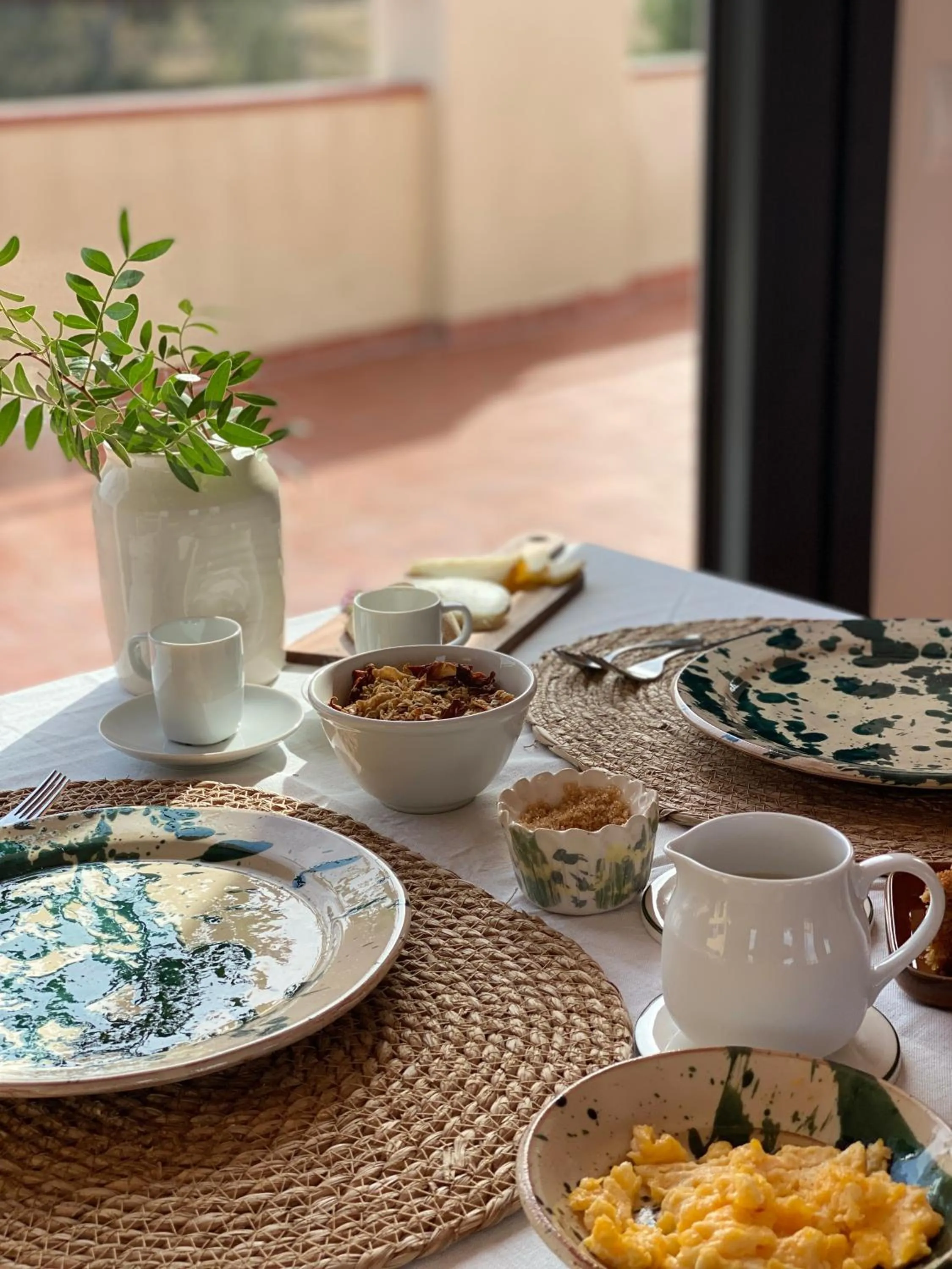 Continental breakfast in Hotel Rural Mas de l'Illa