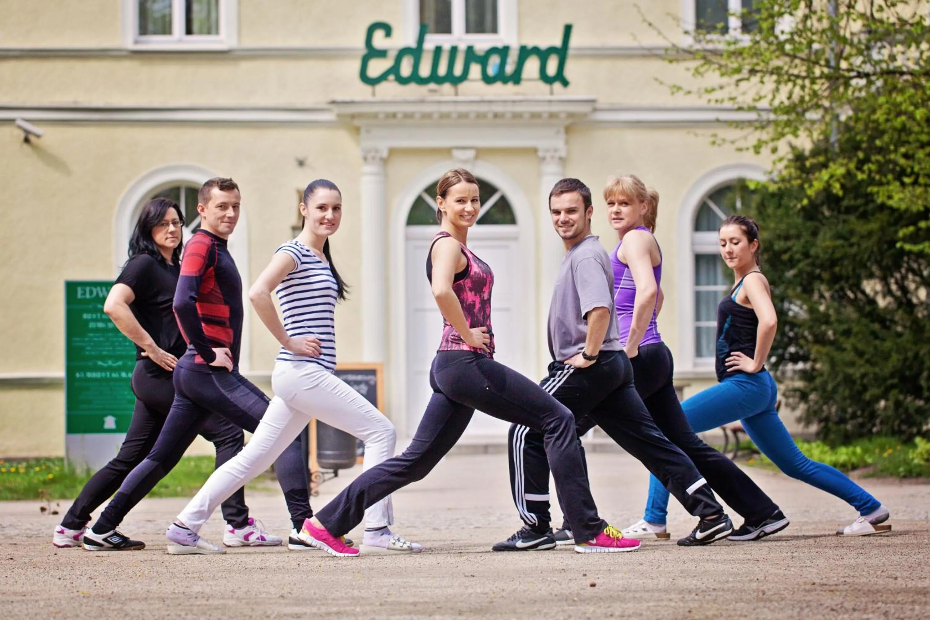 Facade/entrance in Uzdrowisko Cieplice - Jelenia Góra - Pawilon Edward