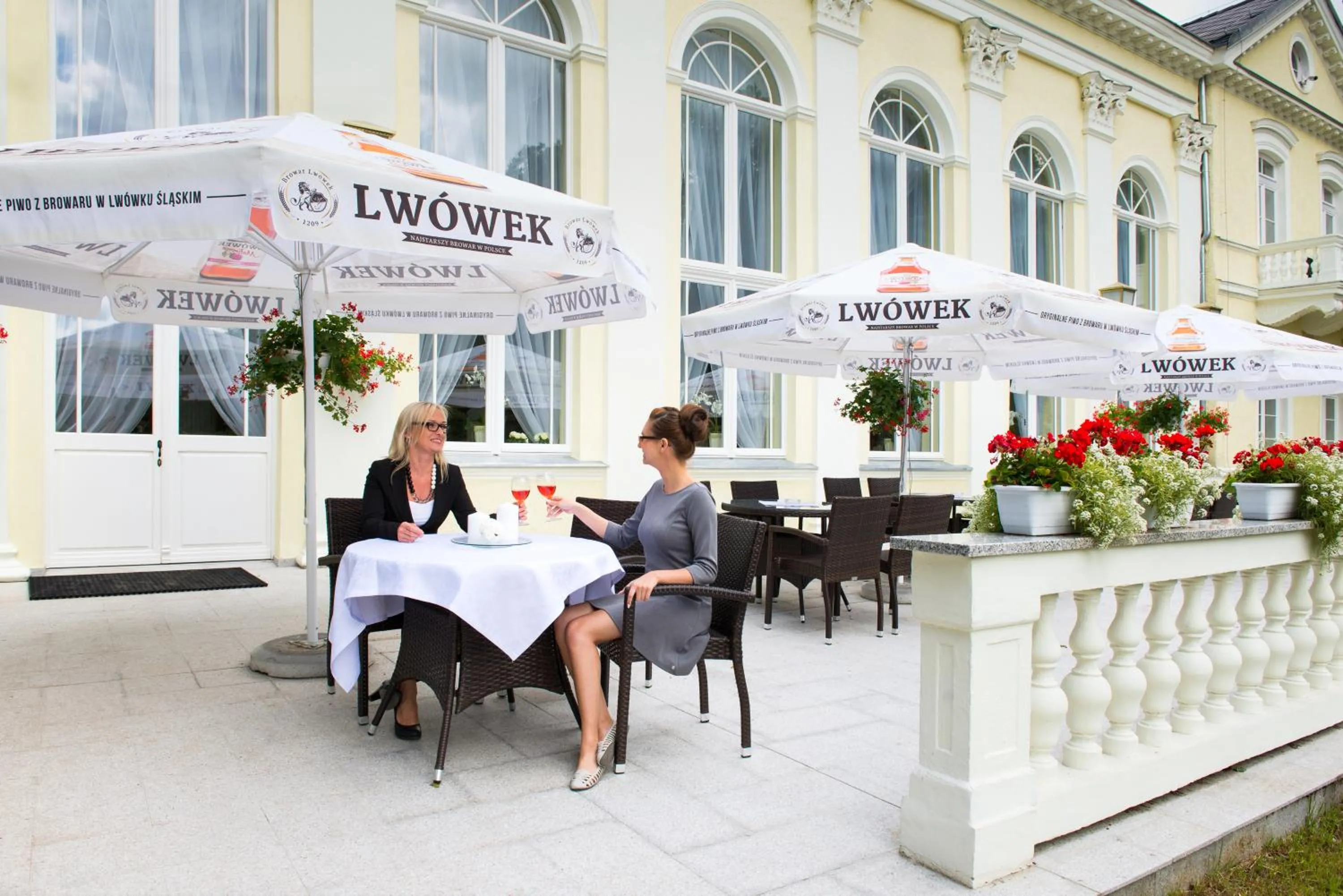 Restaurant/places to eat in Uzdrowisko Cieplice - Jelenia Góra - Pawilon Edward