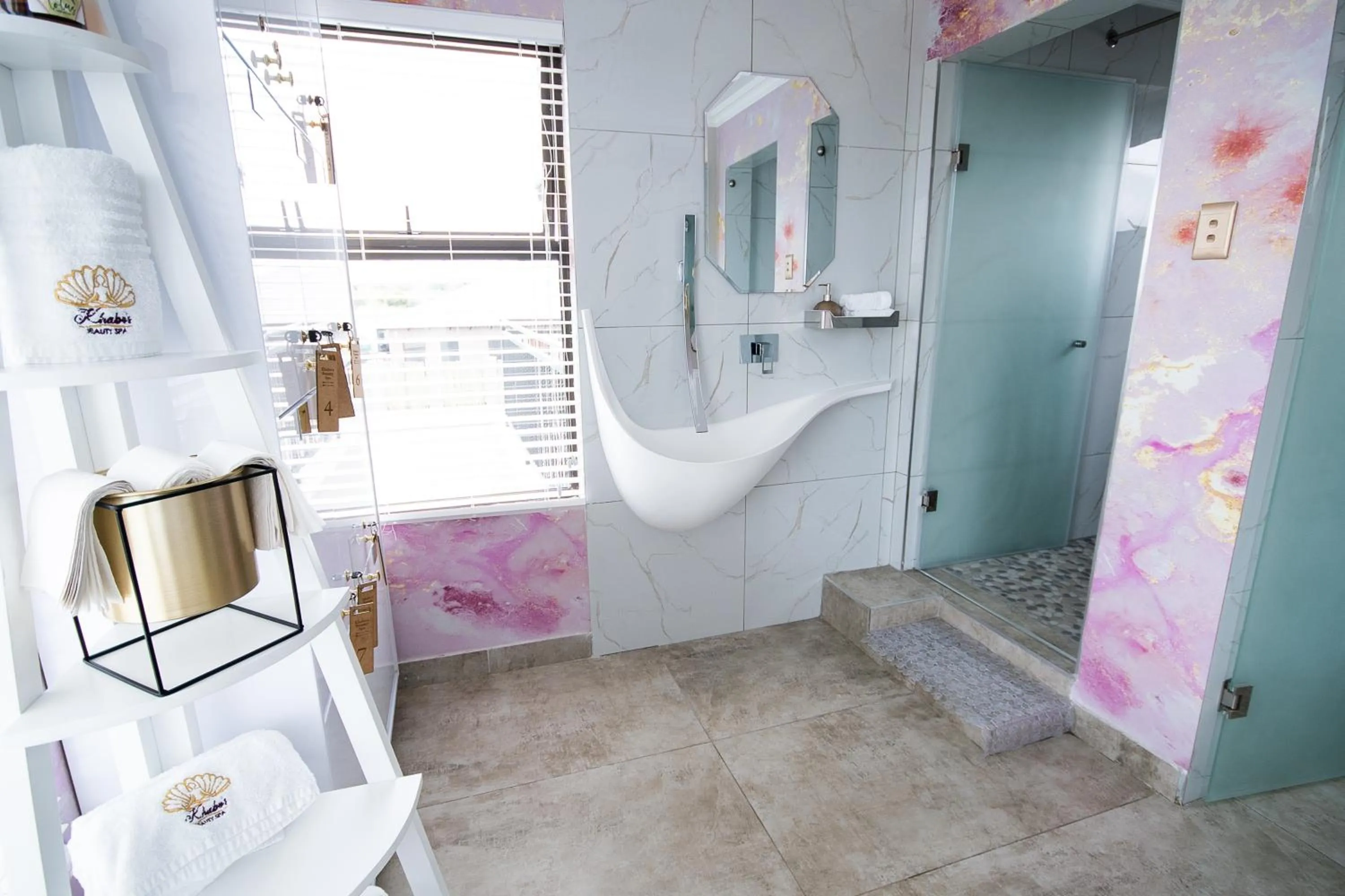 Spa and wellness centre/facilities in Lefa Boutique Hotel