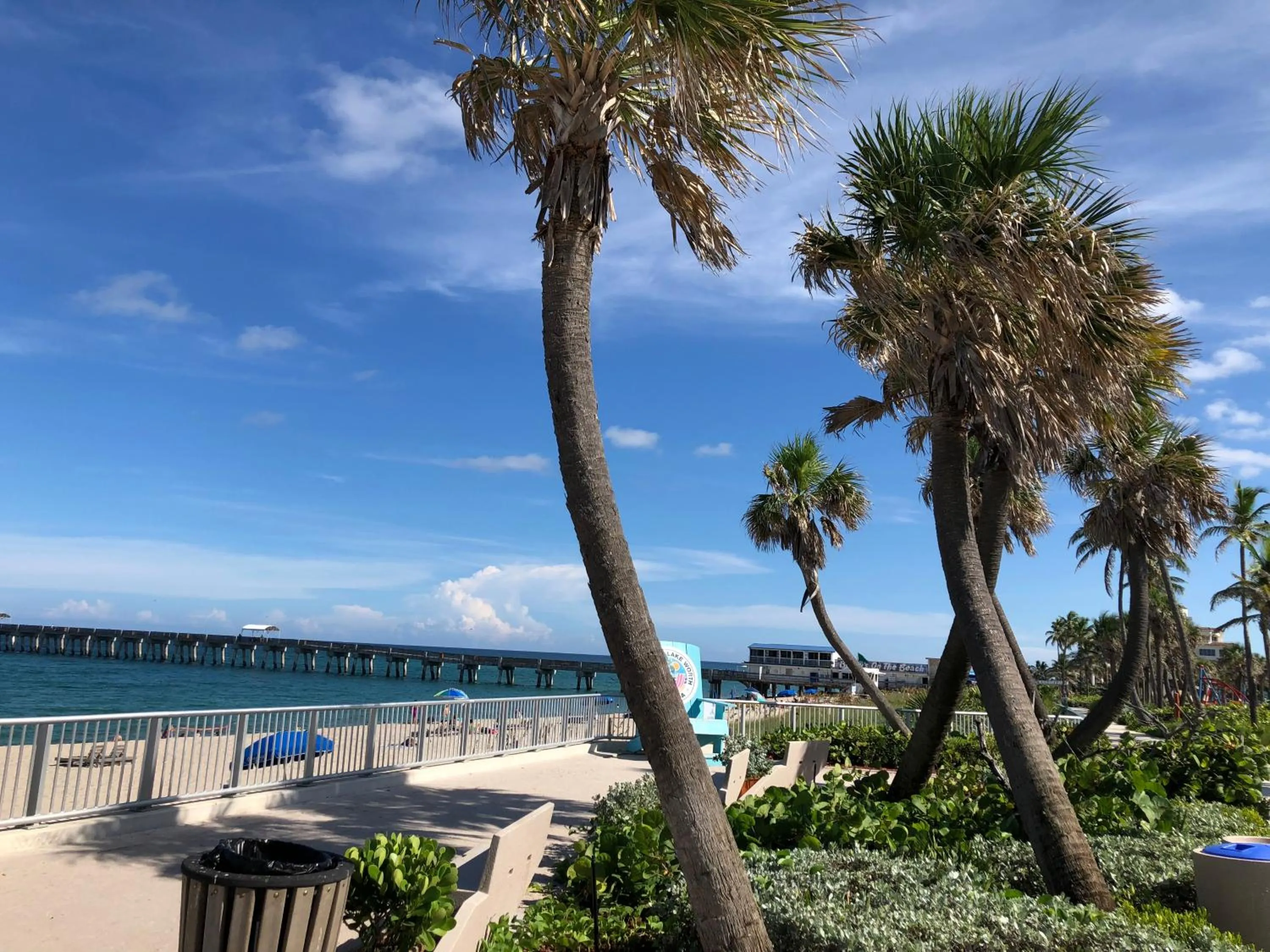 Beach in Mango Beach House