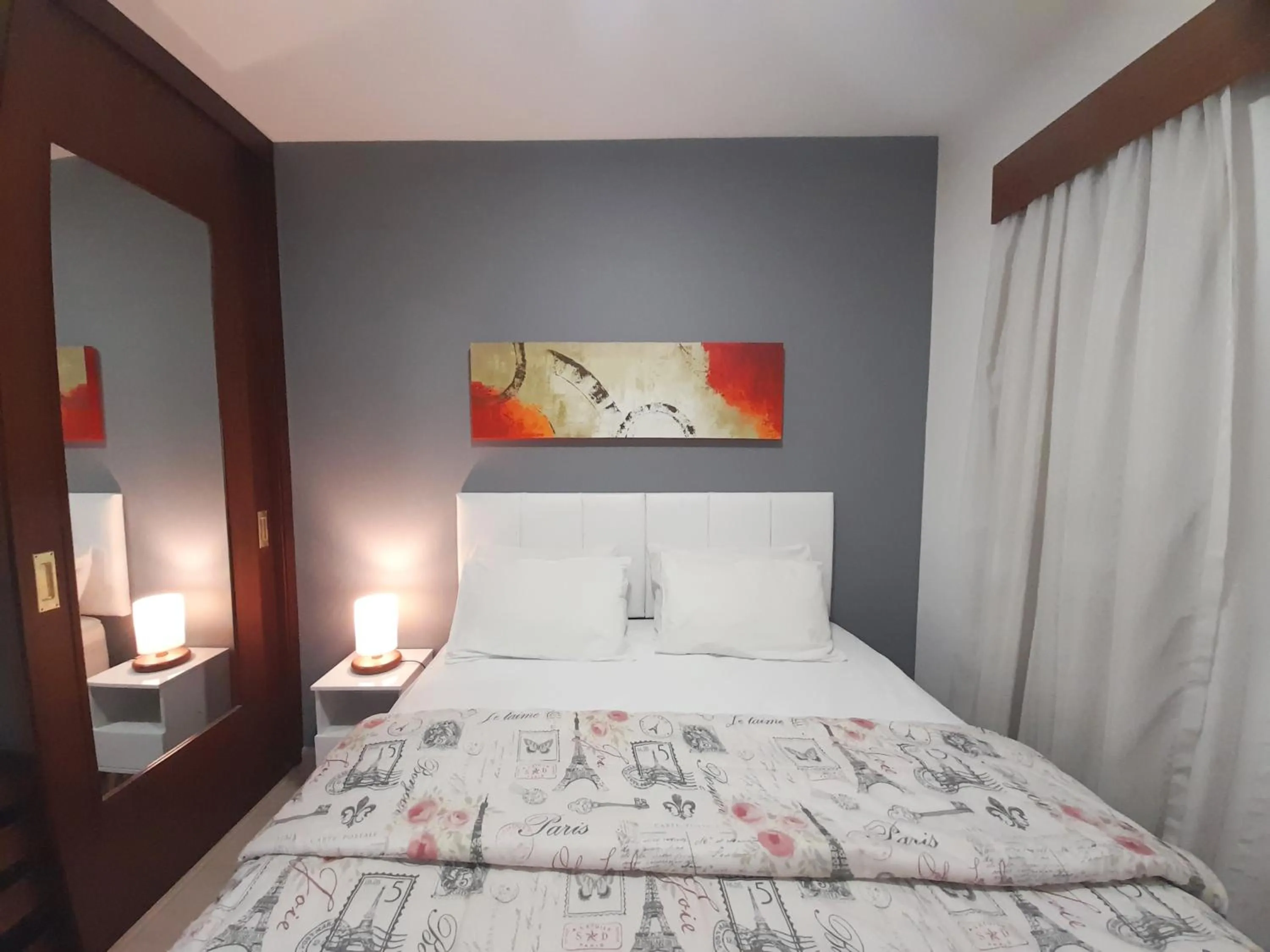 Bedroom, Bed in Lindo Flat REFORMADO no coração da Vila Olimpia