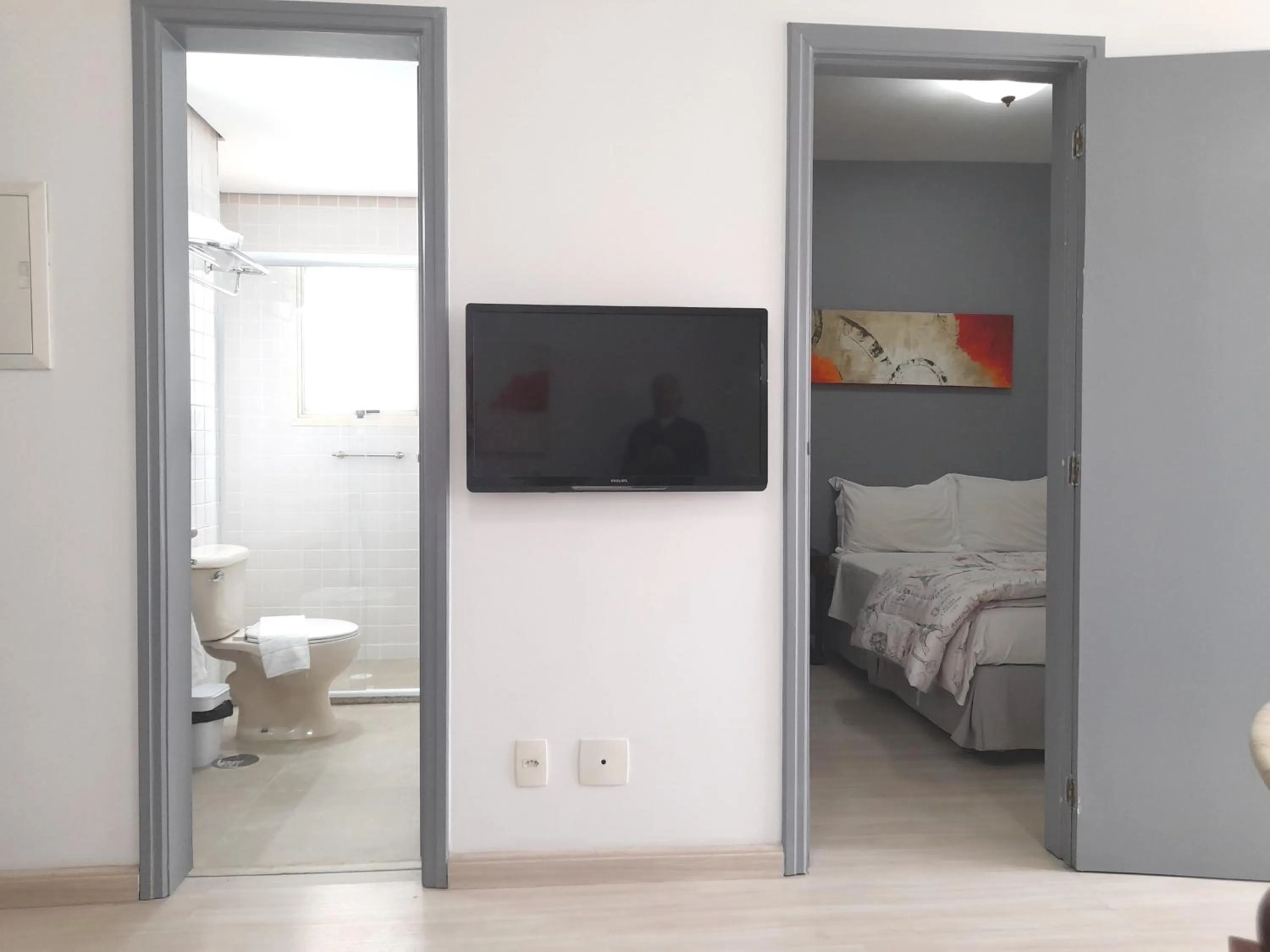 Bathroom, Bed in Lindo Flat REFORMADO no coração da Vila Olimpia