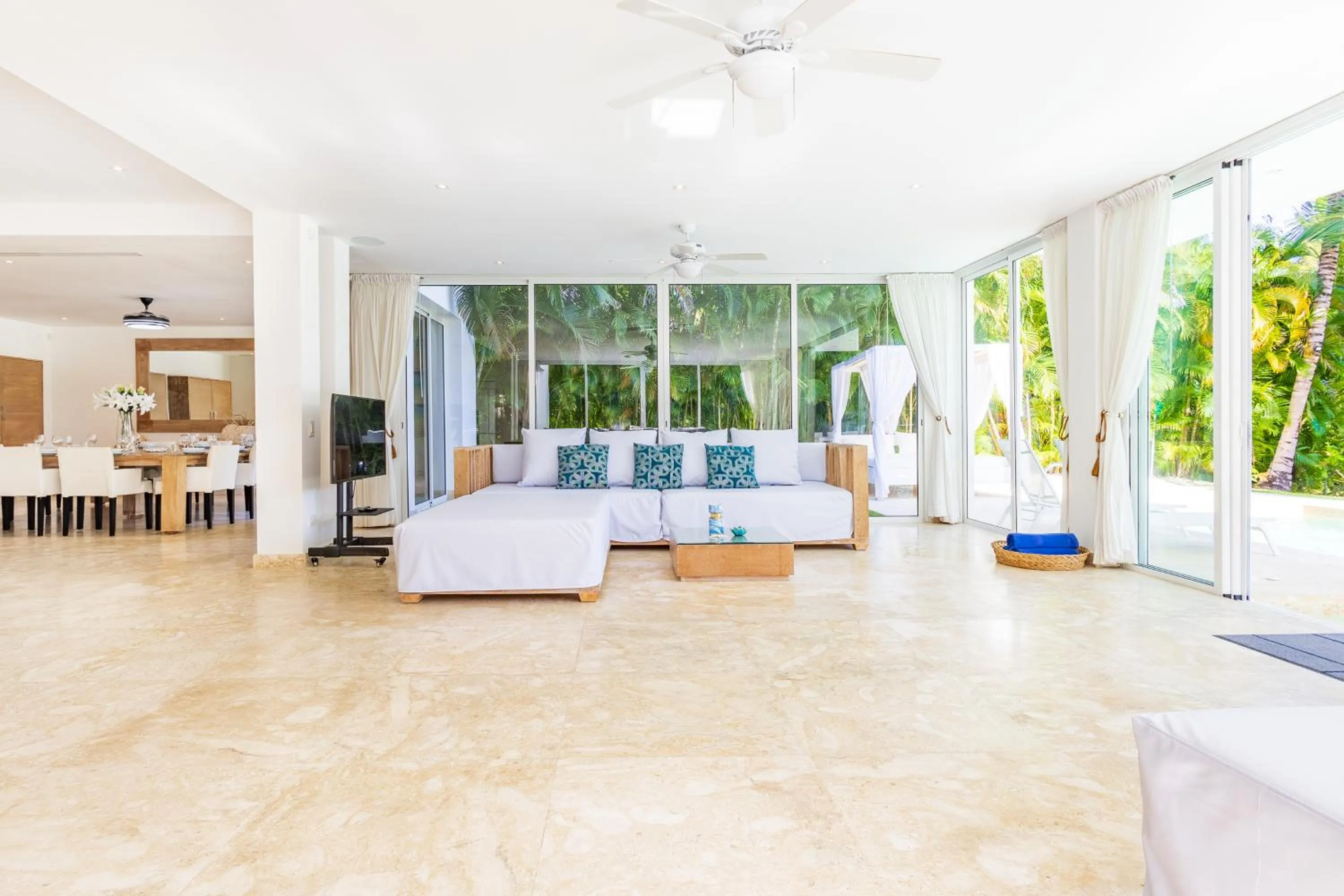 TV and multimedia in Luxury Rentals in Punta Cana - Exclusive Waterfall Villa with Private Pool, BBQ, Maid, Golf