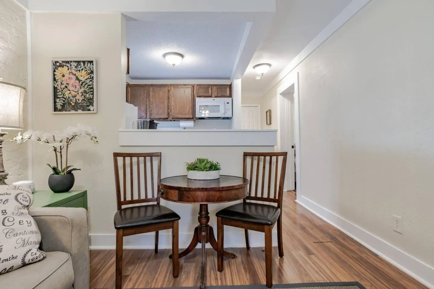 Living room in The Flats on Florida St - Super Comfy 2-Bedroom Apartments