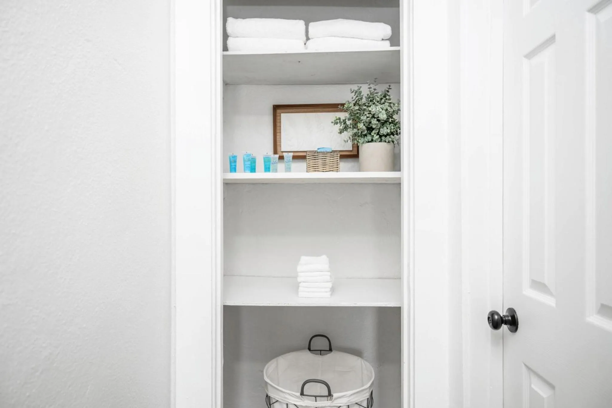 The Flats on Florida St - Super Comfy 2-Bedroom Apartments