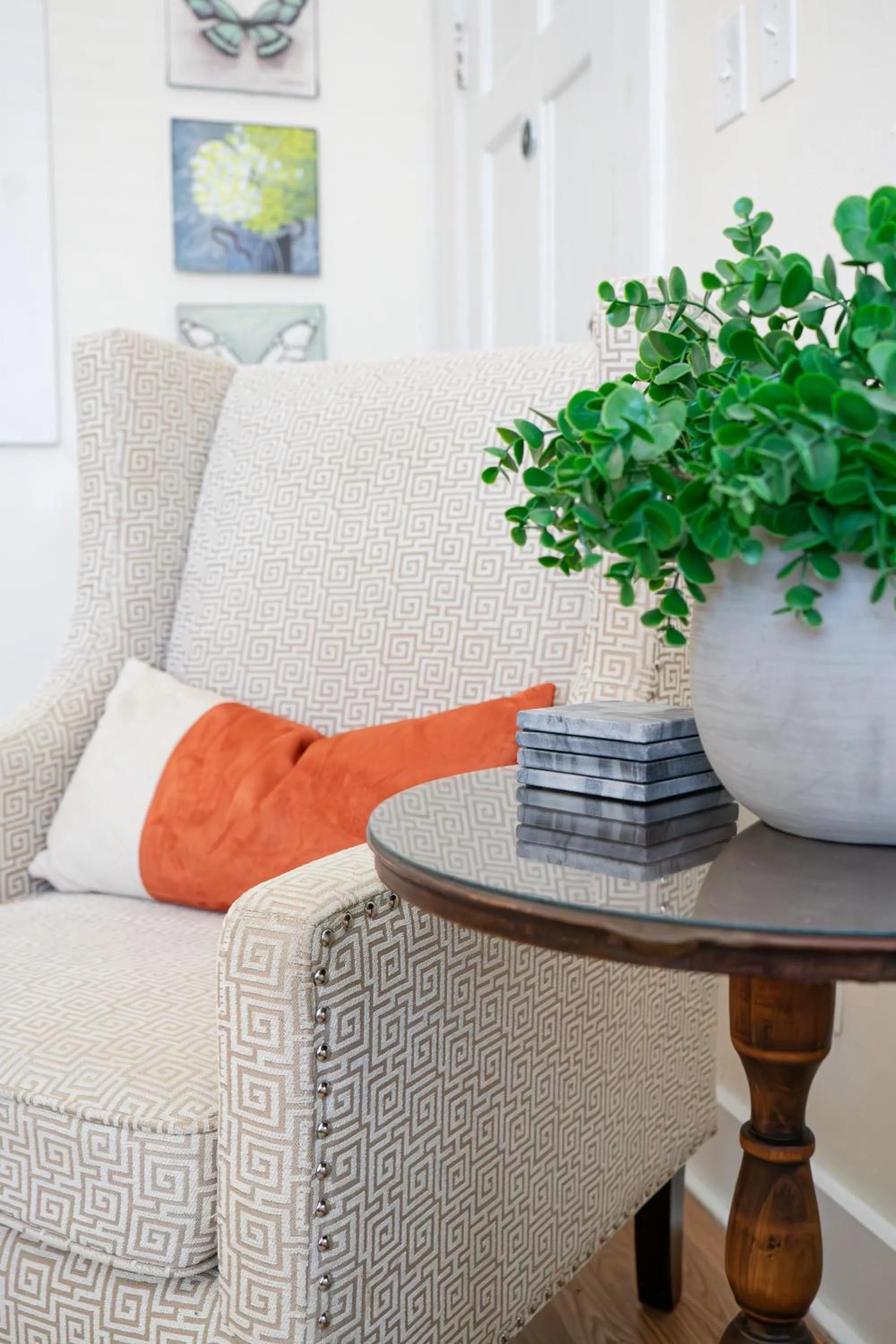 The Flats on Florida St - Super Comfy 2-Bedroom Apartments