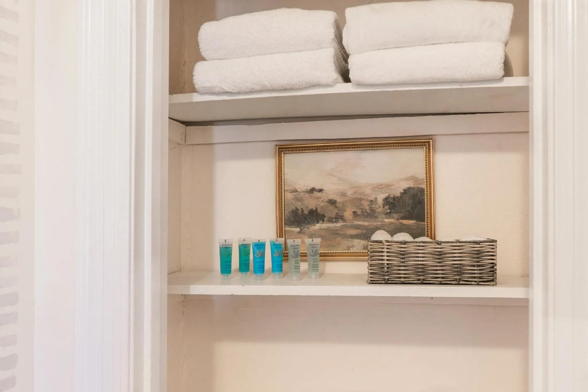 towels in The Flats on Florida St - Super Comfy 2-Bedroom Apartments