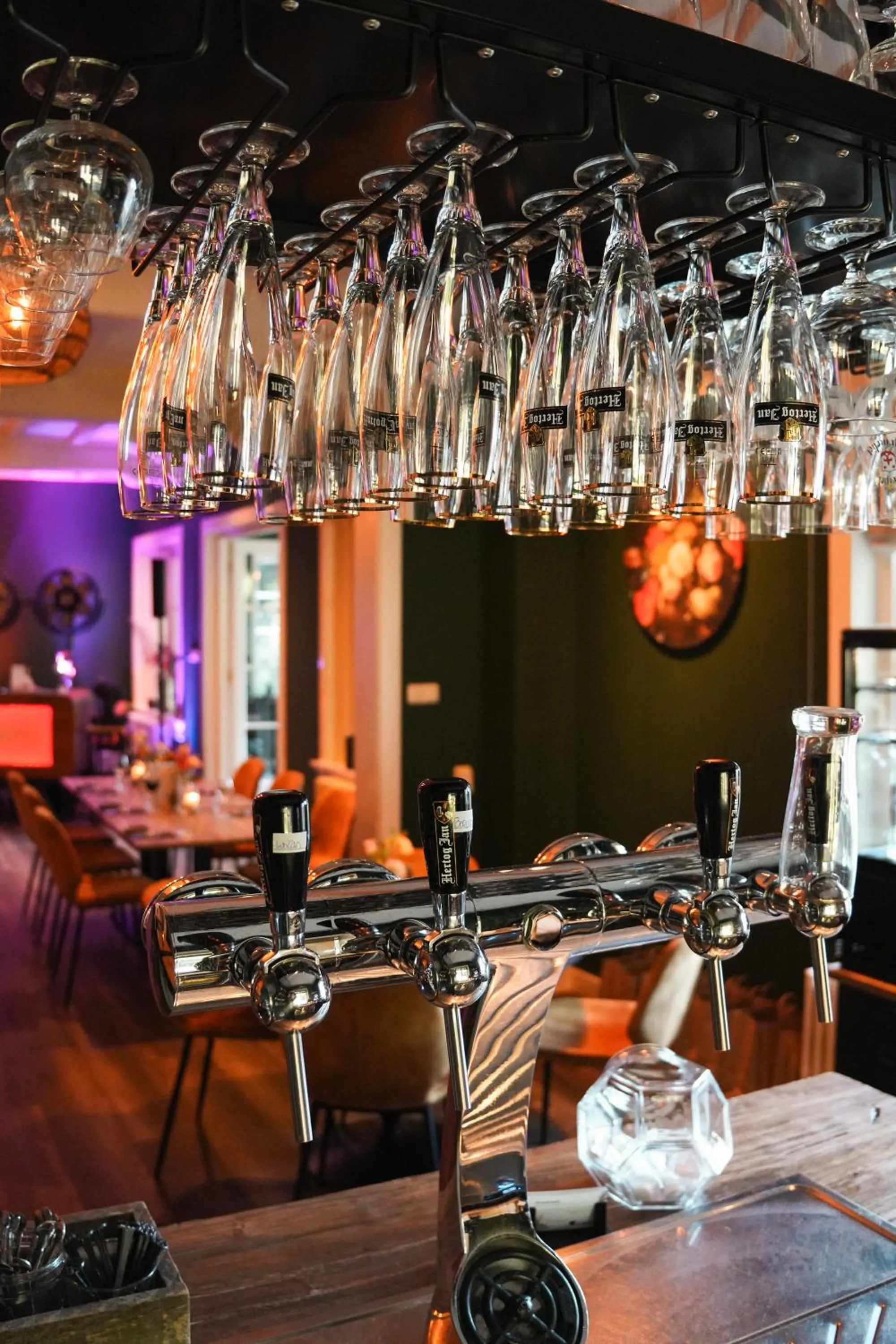 Restaurant/places to eat in Hotel De Barones