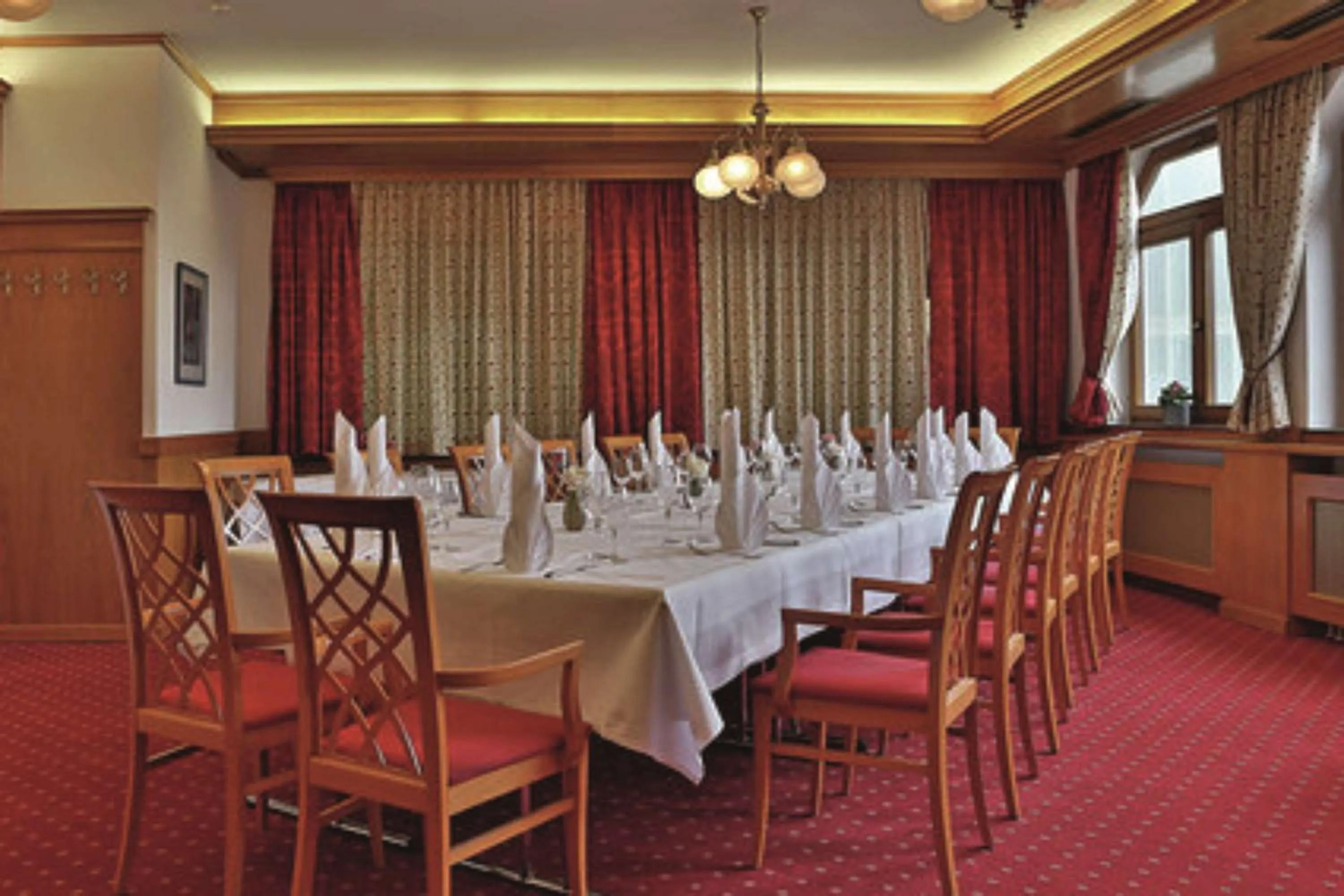 Meeting/conference room in Hotel Empfinger Hof, Sure Hotel Collection by Best Western