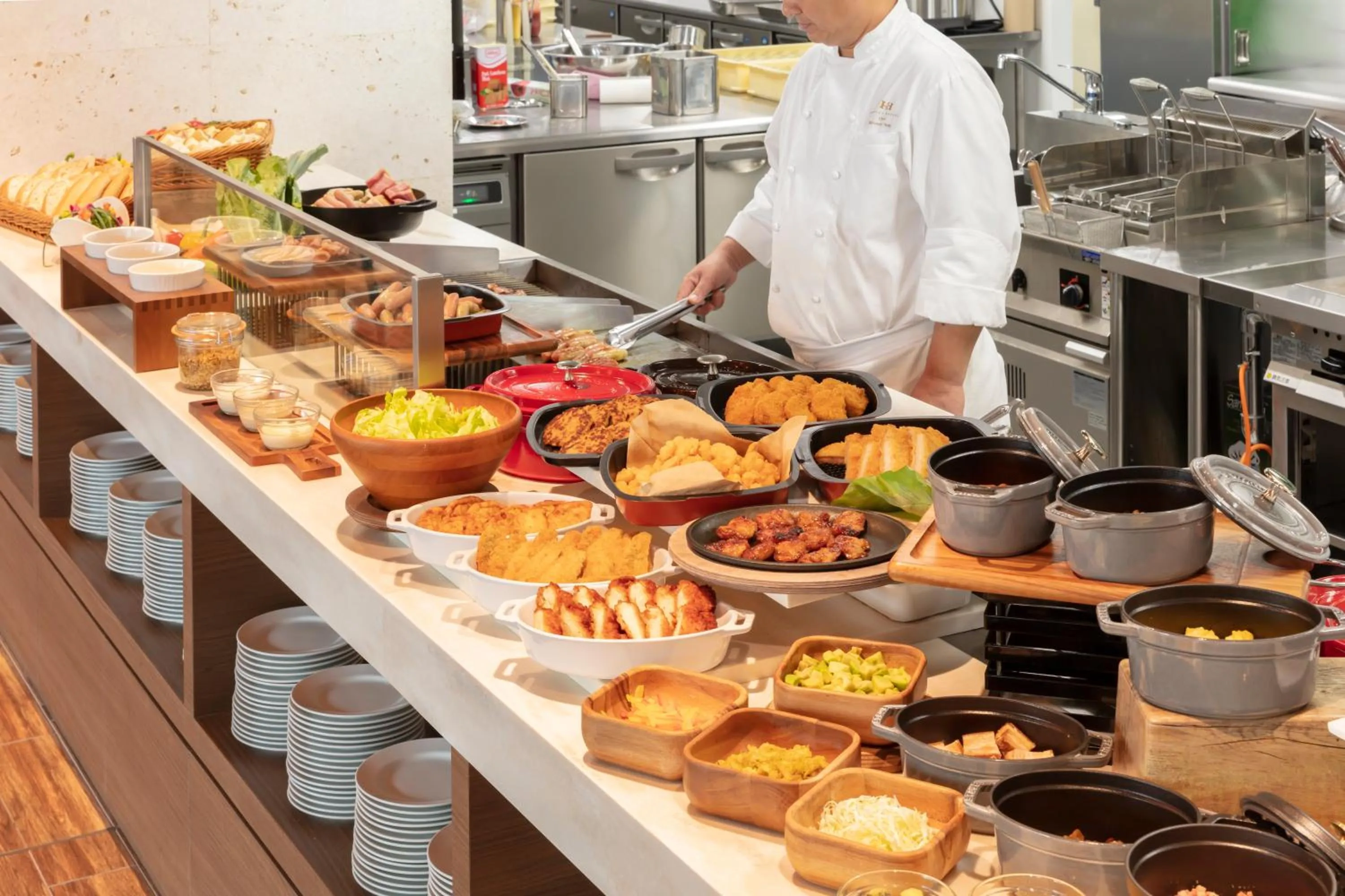 Buffet breakfast in Hewitt Resort Naha