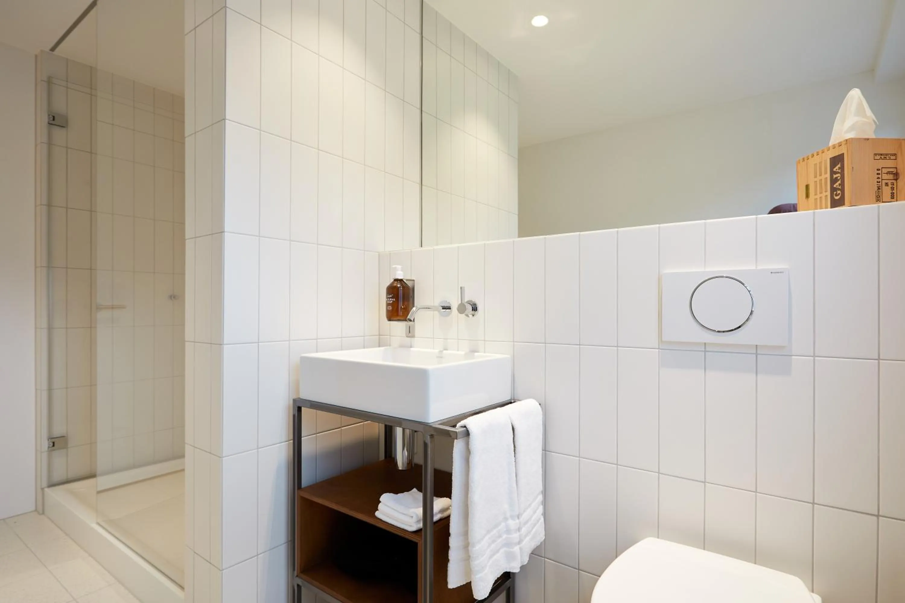 Bathroom in Italian Lifestyle Hotel & Osteria Chartreuse