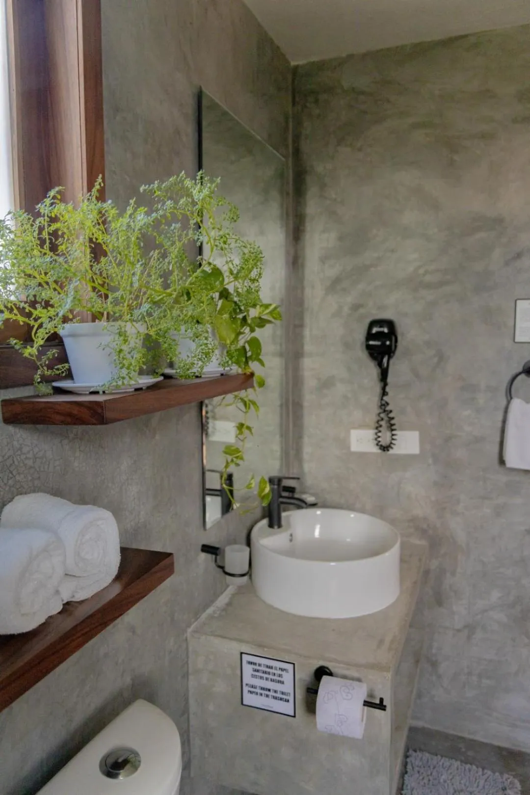 Toilet in Casa Mauna Boutique Hotel