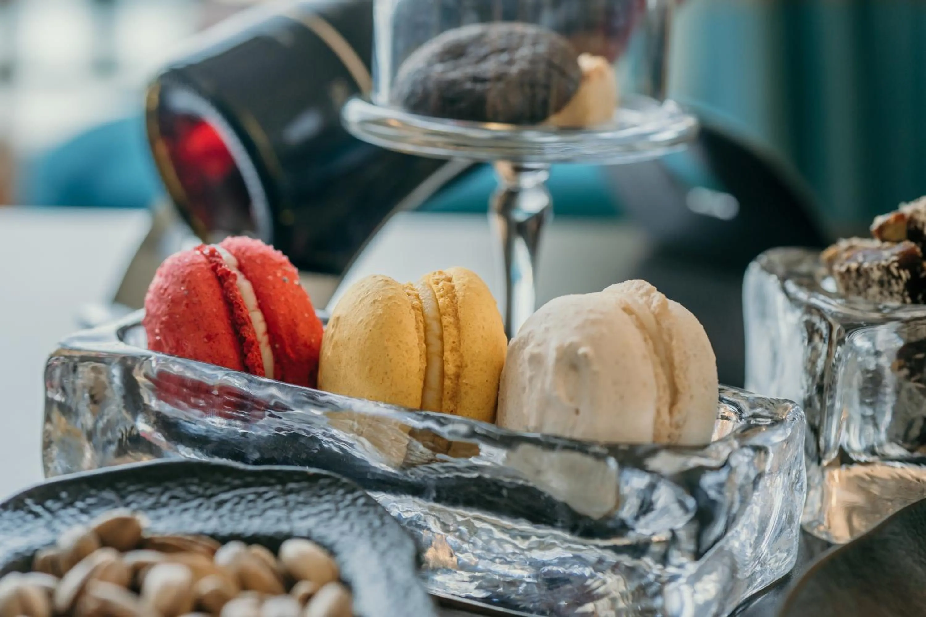 room service in Arkin Palm Beach Hotel