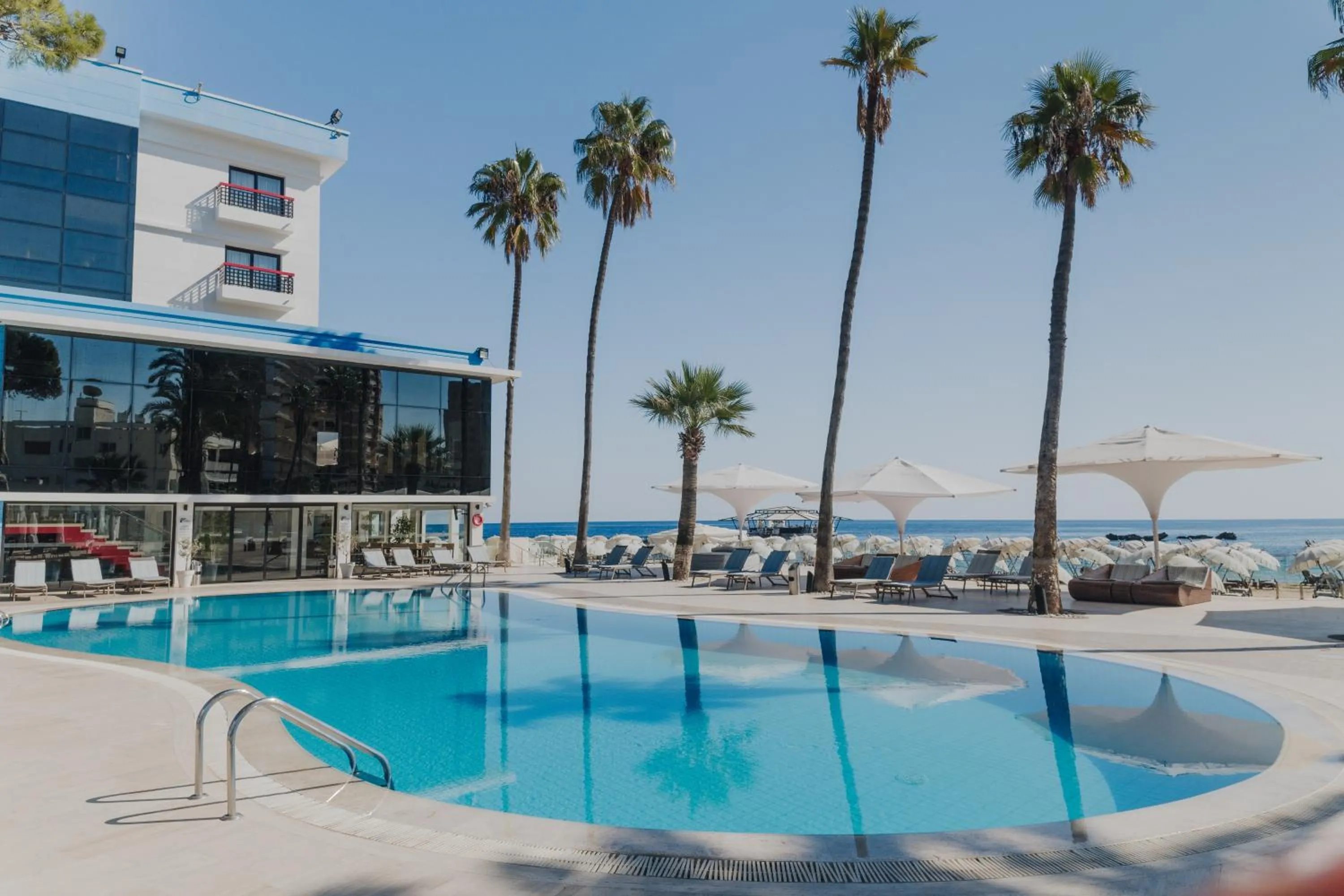 Pool view in Arkin Palm Beach Hotel
