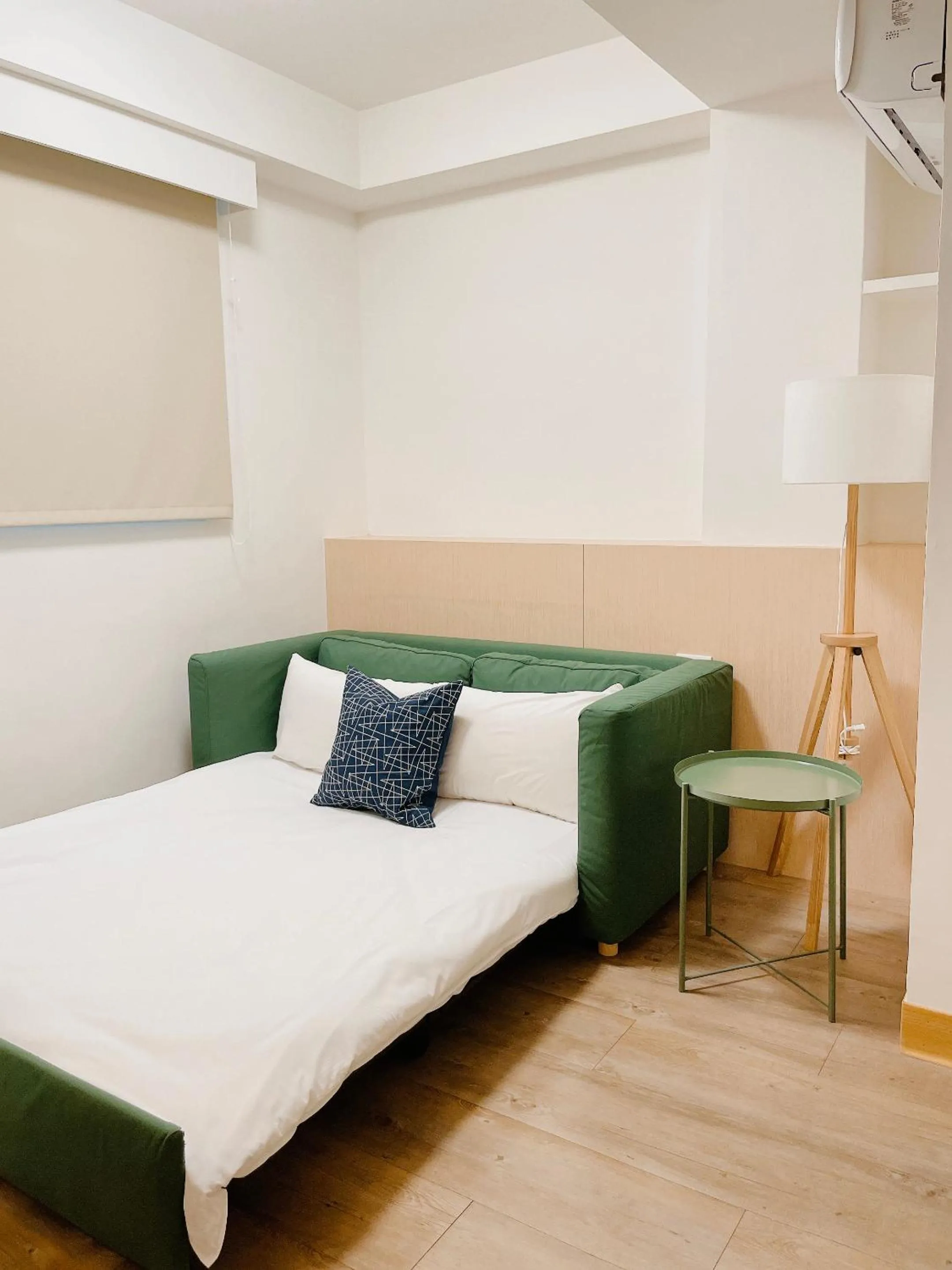 Bed in Hotel Huru House