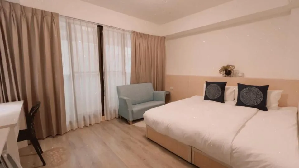 Bed in Hotel Huru House