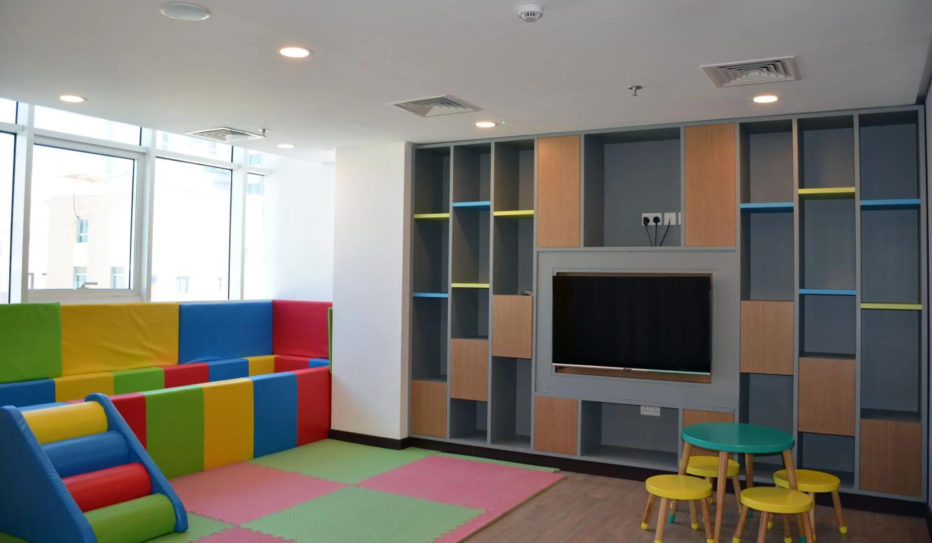 Kids's club in The Lodge Suites