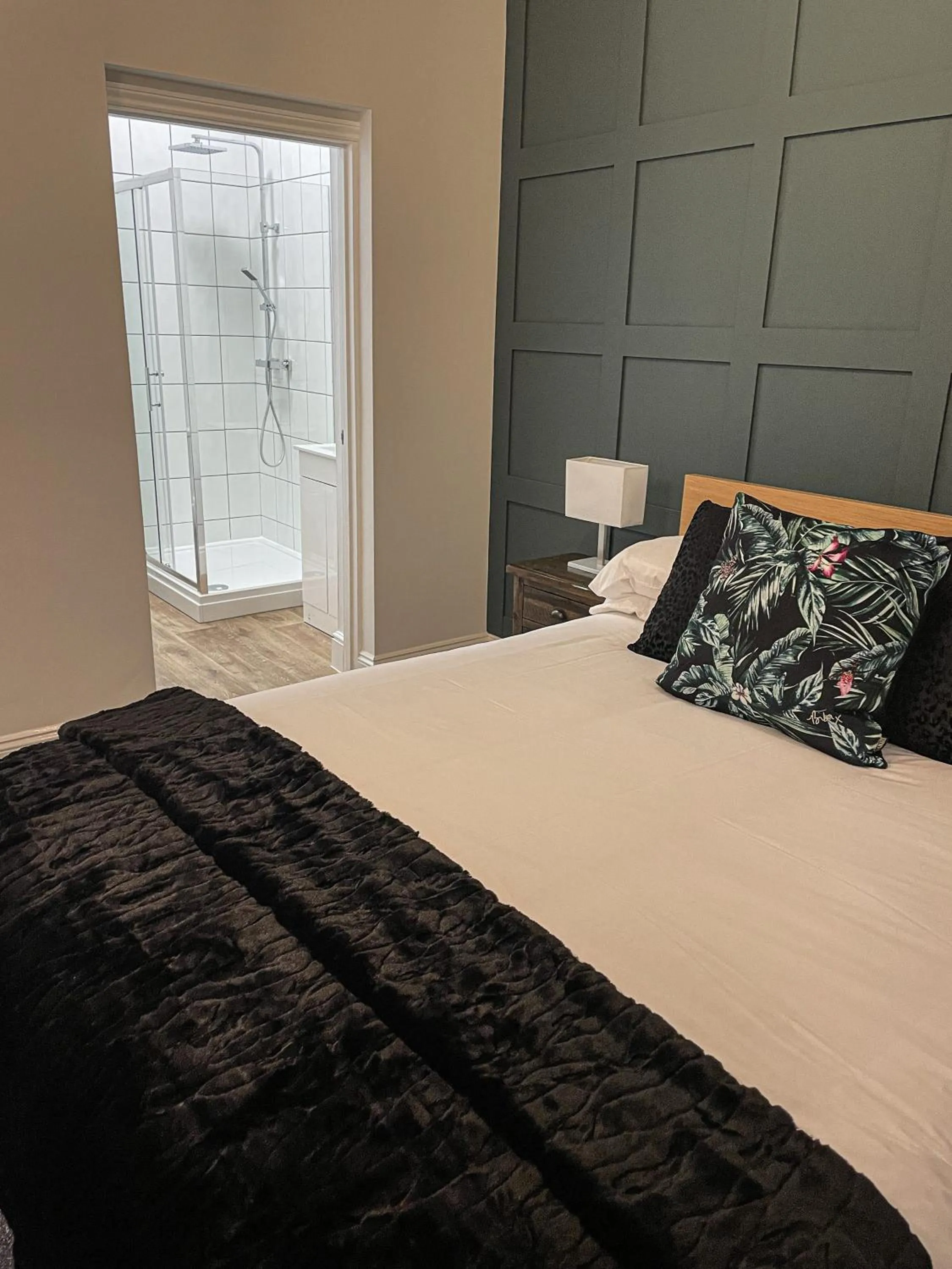 Bedroom, Bed in The Old Vicarage