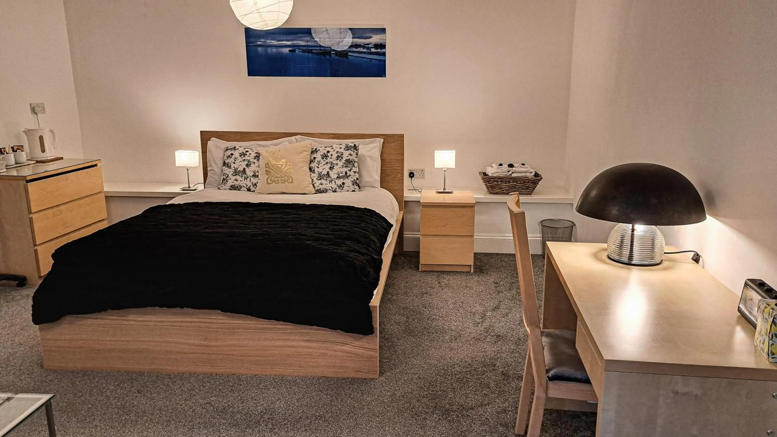 Bedroom, Bed in The Old Vicarage