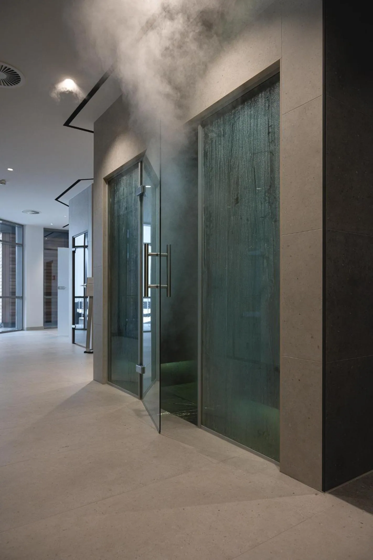 Steam room in Hotel VierJahreszeiten am Seilersee