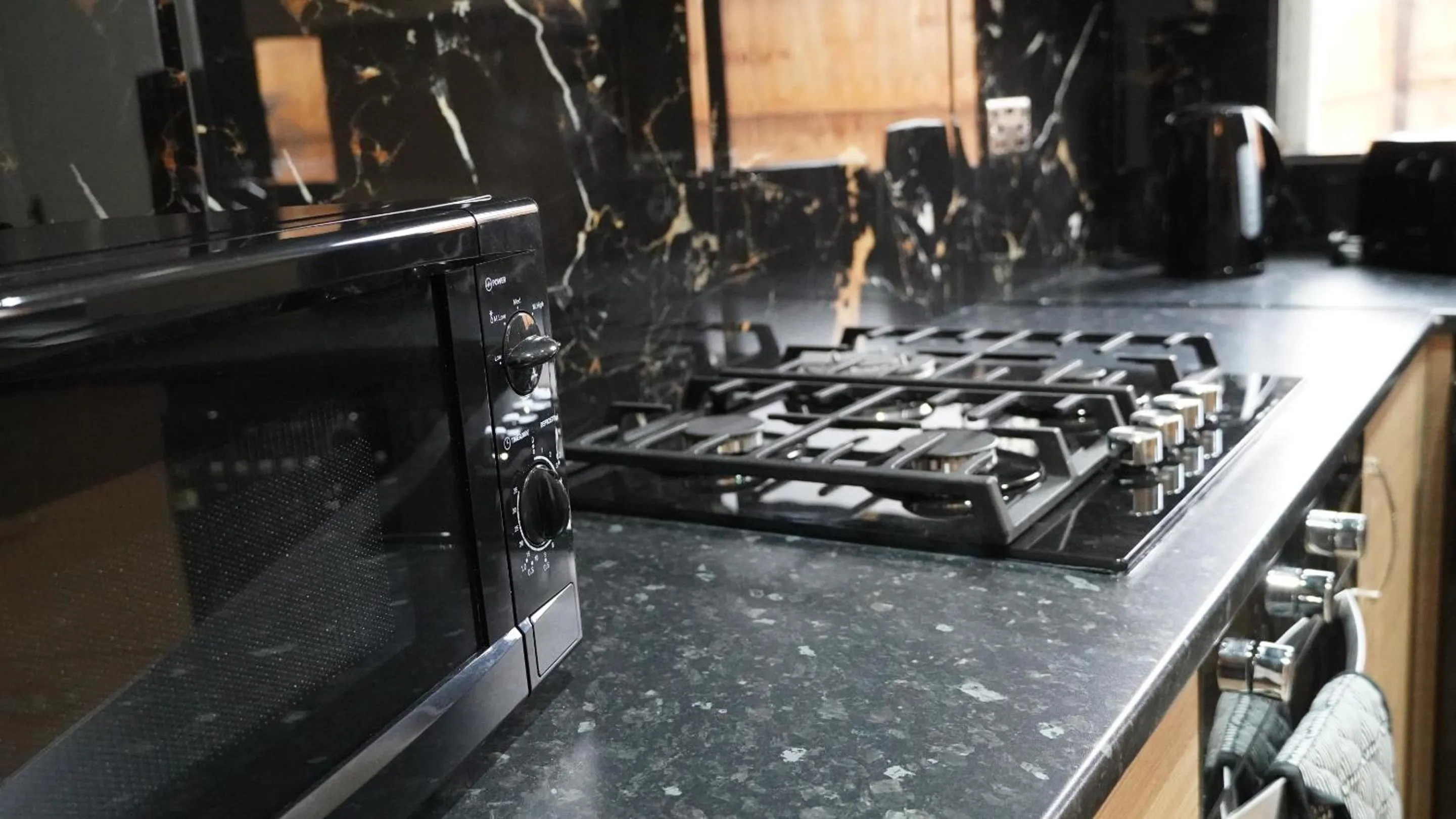 Kitchen or kitchenette in Cowper Townhouse