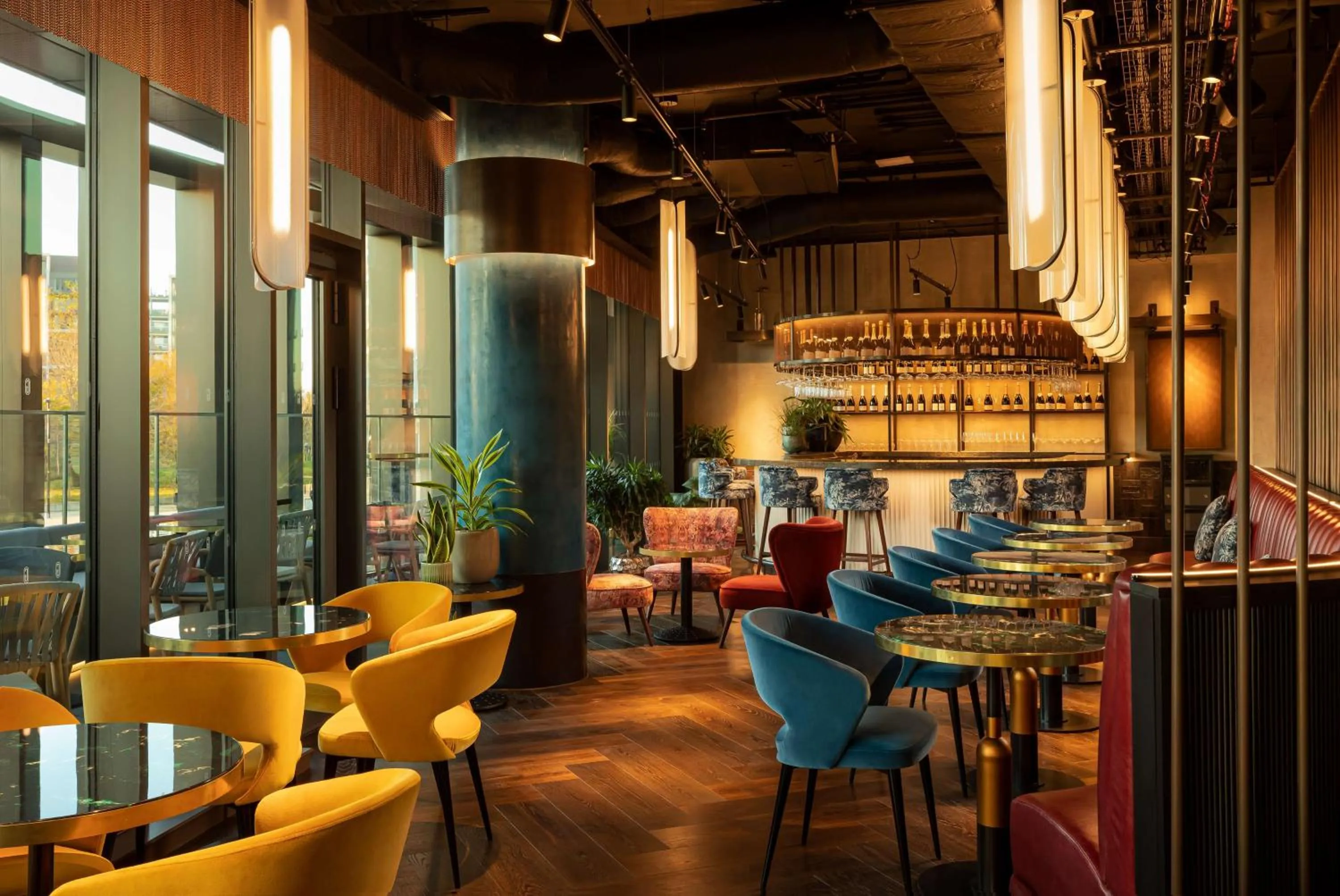 Restaurant/places to eat in The Gantry London, Curio Collection By Hilton